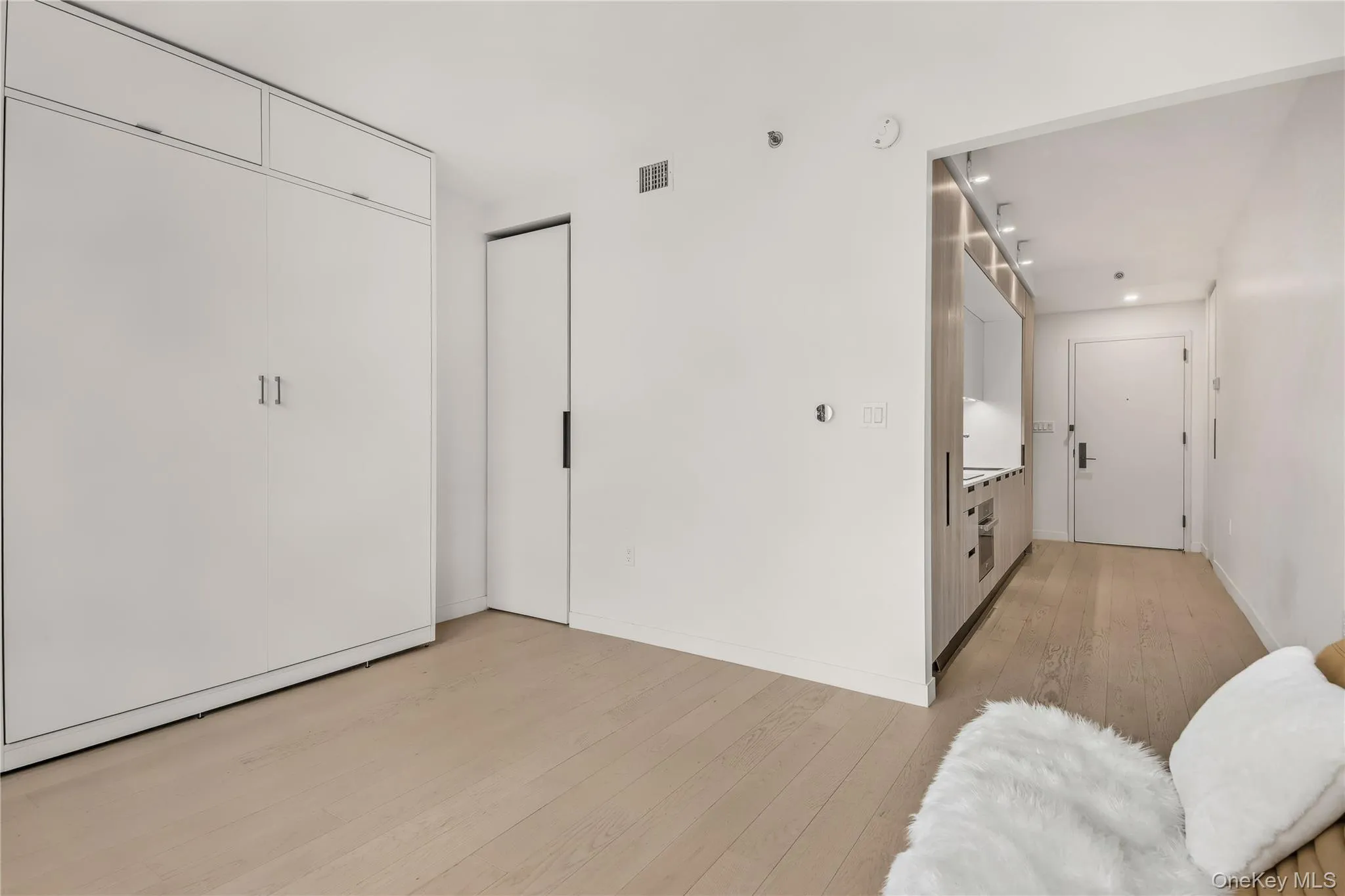 181 101 Street, New York, NY, 2 Rooms Rooms,1 BathroomBathrooms,Residential Lease,For Rent,101,0,1063746 181 101 Street, New York, NY, 2 Rooms Rooms,1 BathroomBathrooms,Residential Lease,For Rent,101,0,1063746