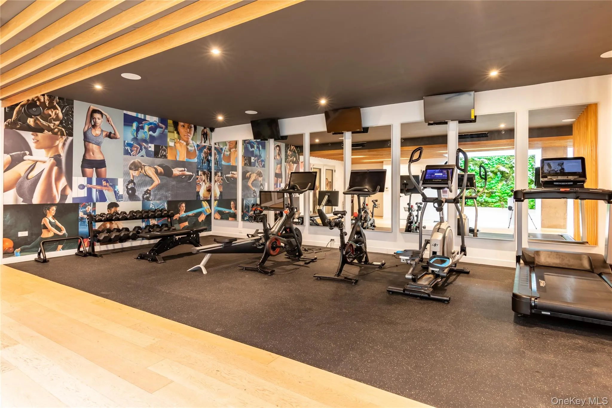 181 101 Street, New York, NY, 2 Rooms Rooms,1 BathroomBathrooms,Residential Lease,For Rent,101,0,1063746 181 101 Street, New York, NY, 2 Rooms Rooms,1 BathroomBathrooms,Residential Lease,For Rent,101,0,1063746