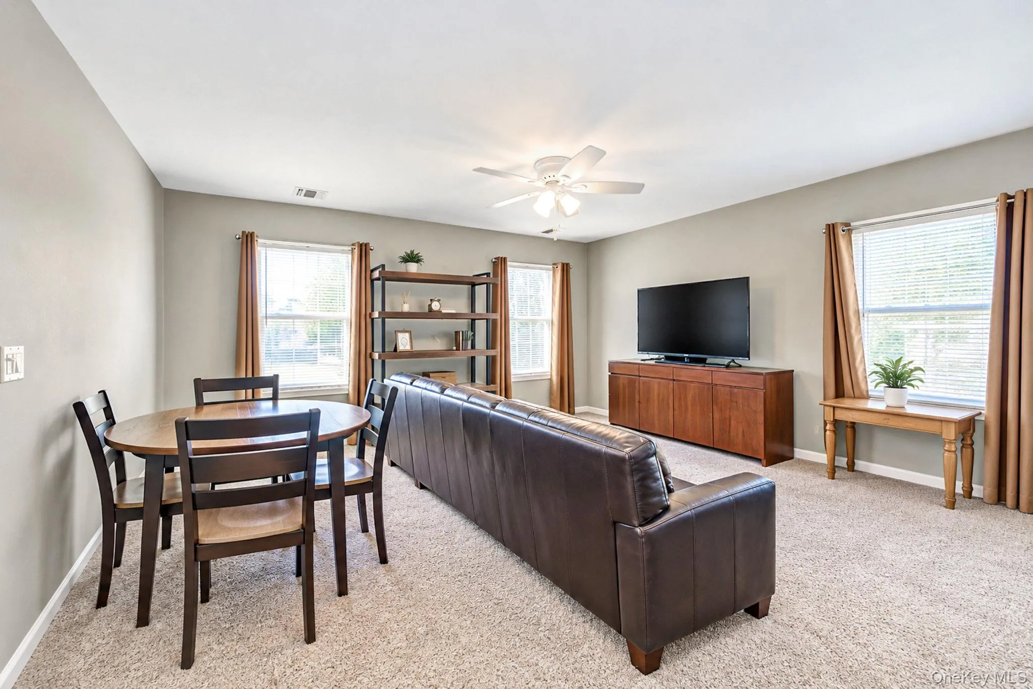 321 Maplegrove Avenue, Hempstead, NY, 4 Bedrooms Bedrooms, 10 Rooms Rooms,2 BathroomsBathrooms,Residential,For Rent,Maplegrove,0,1063747 321 Maplegrove Avenue, Hempstead, NY, 4 Bedrooms Bedrooms, 10 Rooms Rooms,2 BathroomsBathrooms,Residential,For Rent,Maplegrove,0,1063747