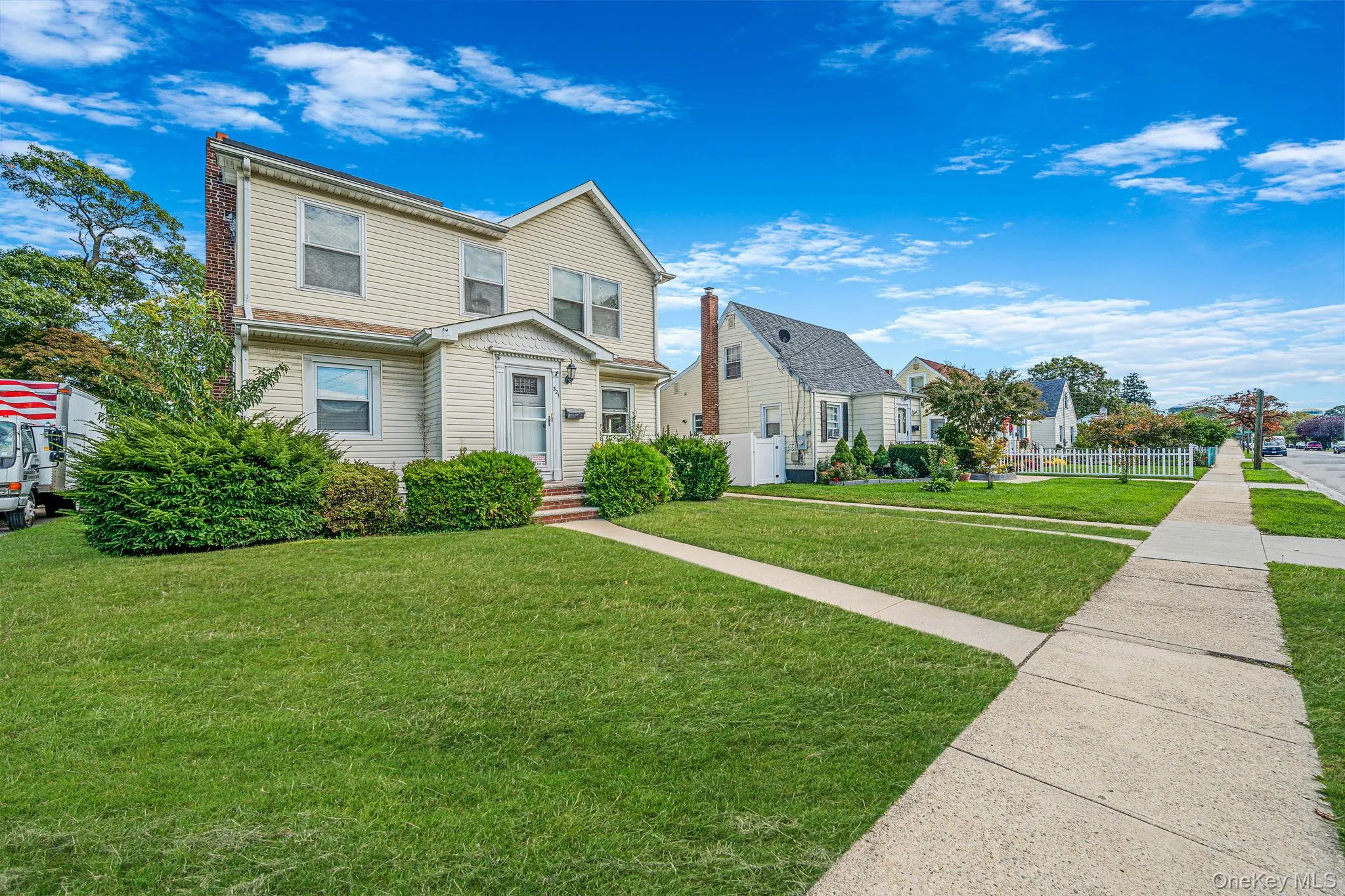 321 Maplegrove Avenue, Hempstead, NY, 4 Bedrooms Bedrooms, 10 Rooms Rooms,2 BathroomsBathrooms,Residential,For Rent,Maplegrove,0,1063747 321 Maplegrove Avenue, Hempstead, NY, 4 Bedrooms Bedrooms, 10 Rooms Rooms,2 BathroomsBathrooms,Residential,For Rent,Maplegrove,0,1063747