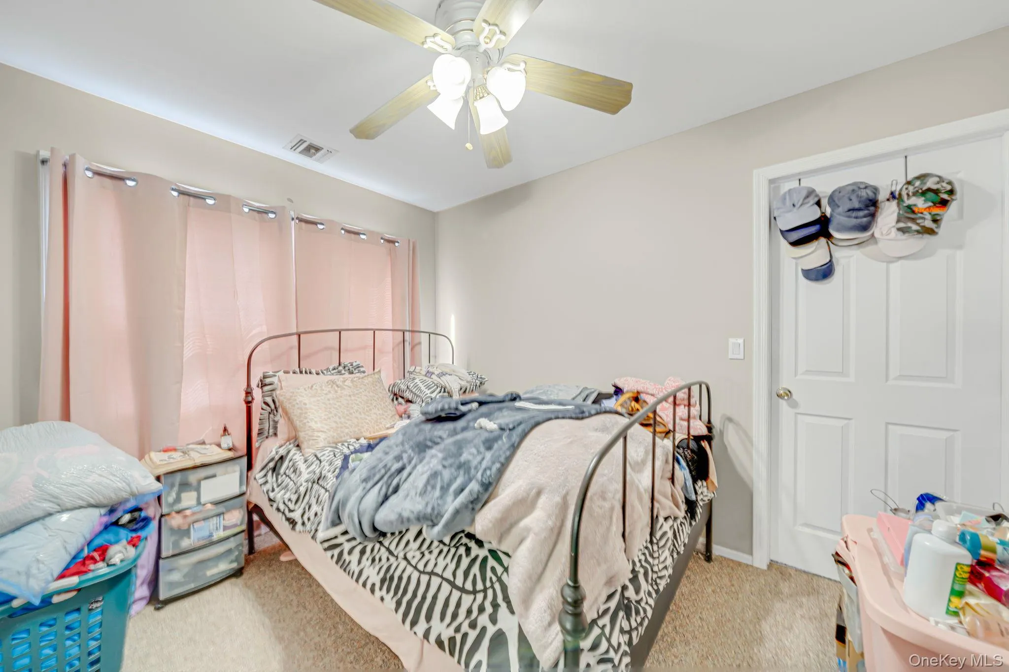 321 Maplegrove Avenue, Hempstead, NY, 4 Bedrooms Bedrooms, 10 Rooms Rooms,2 BathroomsBathrooms,Residential,For Rent,Maplegrove,0,1063747 321 Maplegrove Avenue, Hempstead, NY, 4 Bedrooms Bedrooms, 10 Rooms Rooms,2 BathroomsBathrooms,Residential,For Rent,Maplegrove,0,1063747