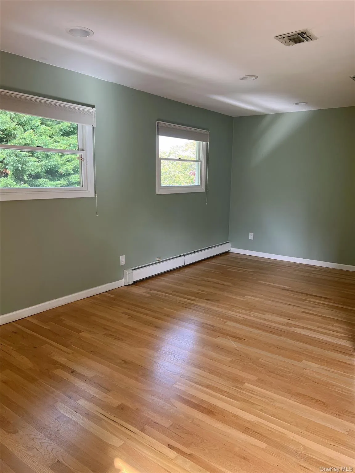 40 Pittoni Drive, Smithtown, NY, 5 Bedroom Bedrooms, 11 Room Rooms,2 BathroomBathrooms,Residential Lease,For Rent,Pittoni,0,1063775 40 Pittoni Drive, Smithtown, NY, 5 Bedroom Bedrooms, 11 Room Rooms,2 BathroomBathrooms,Residential Lease,For Rent,Pittoni,0,1063775
