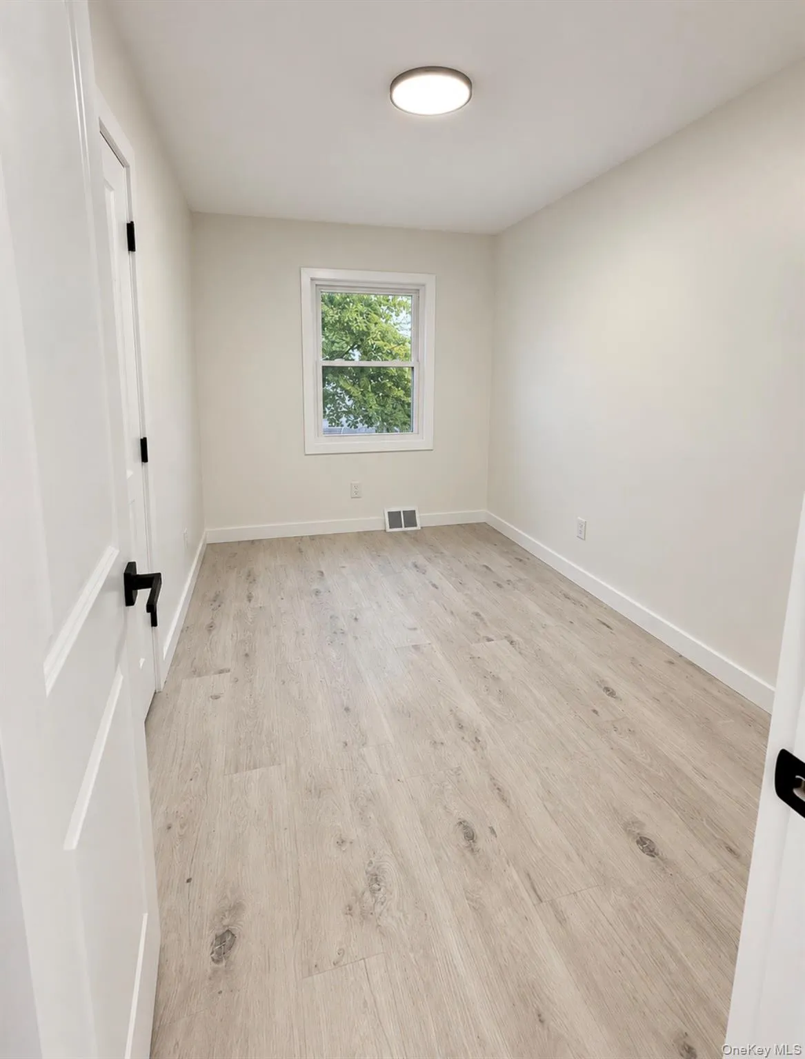 19 Judd Place, Goshen, NY, 3 Bedrooms Bedrooms, 8 Rooms Rooms,1 BathroomBathrooms,Residential,For Rent,Judd,0,1063782 19 Judd Place, Goshen, NY, 3 Bedrooms Bedrooms, 8 Rooms Rooms,1 BathroomBathrooms,Residential,For Rent,Judd,0,1063782