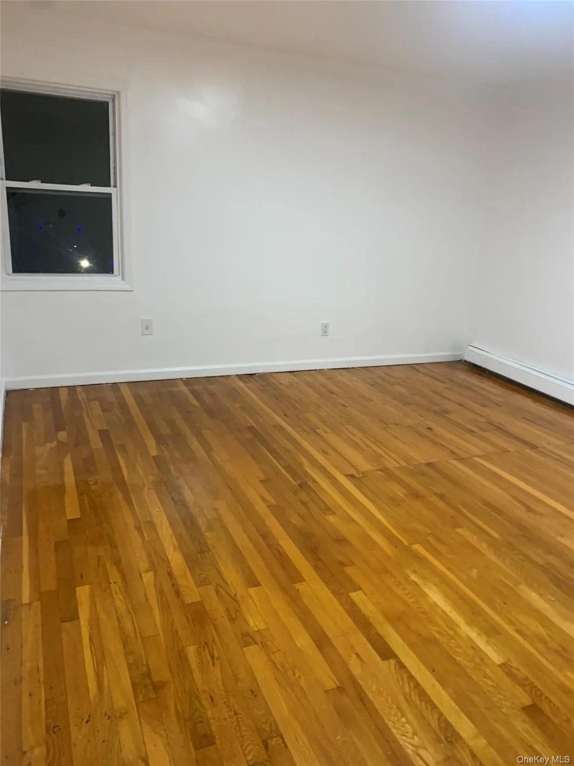 217-05 104 Avenue, New York, NY, 2 Bedrooms Bedrooms, 5 Rooms Rooms,1 BathroomBathrooms,Residential Lease,For Rent,104,0,1063786 217-05 104 Avenue, New York, NY, 2 Bedrooms Bedrooms, 5 Rooms Rooms,1 BathroomBathrooms,Residential Lease,For Rent,104,0,1063786