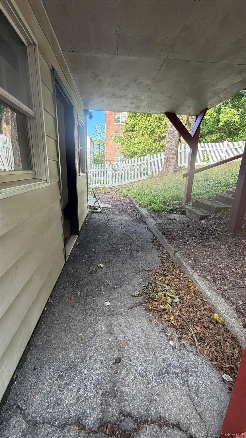 Back deck for entraining. Back deck for entraining.