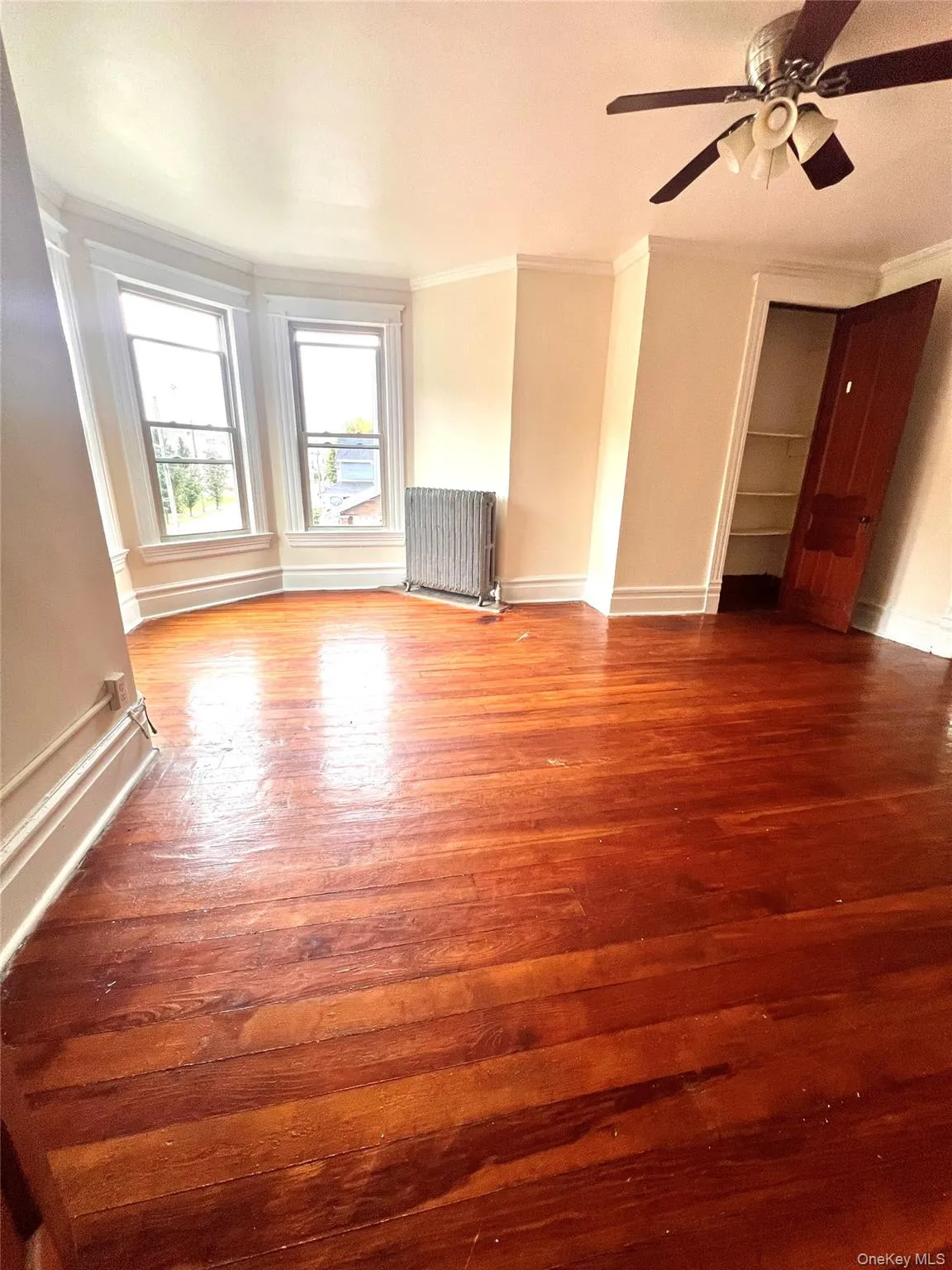 Large bedroom hardwood floors Large bedroom hardwood floors
