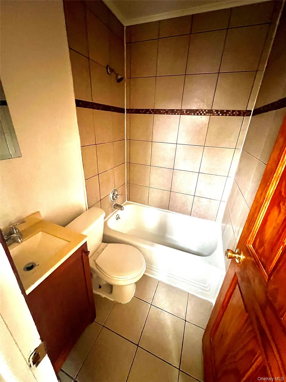 Tiled with bathtub Tiled with bathtub