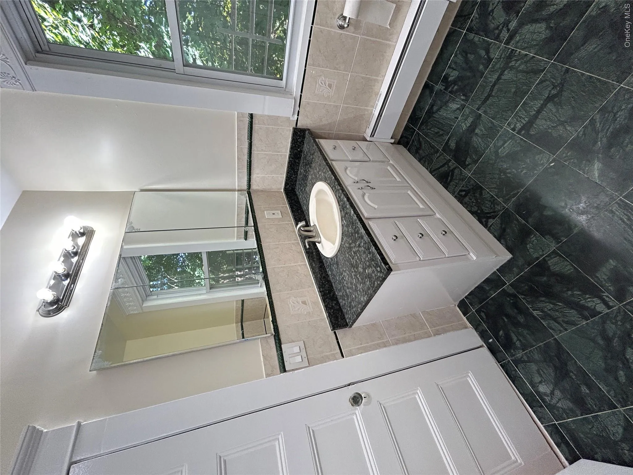 56 Dewey Avenue, New Rochelle, NY , With , 4 Bedroom , and , 10 Room , 2 Bathroom , For , Residential Lease , For Rent , 1063799 , MLSID,1063799 56 Dewey Avenue, New Rochelle, NY , With , 4 Bedroom , and , 10 Room , 2 Bathroom , For , Residential Lease , For Rent , 1063799 , MLSID,1063799