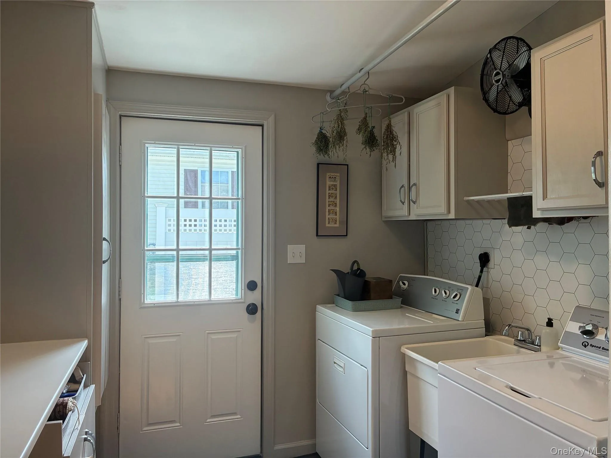 15 Gables, Poughkeepsie (town), NY, 3 Bedrooms Bedrooms, 7 Rooms Rooms,2 BathroomsBathrooms,Residential,For Rent,Gables,0,1063800 15 Gables, Poughkeepsie (town), NY, 3 Bedrooms Bedrooms, 7 Rooms Rooms,2 BathroomsBathrooms,Residential,For Rent,Gables,0,1063800