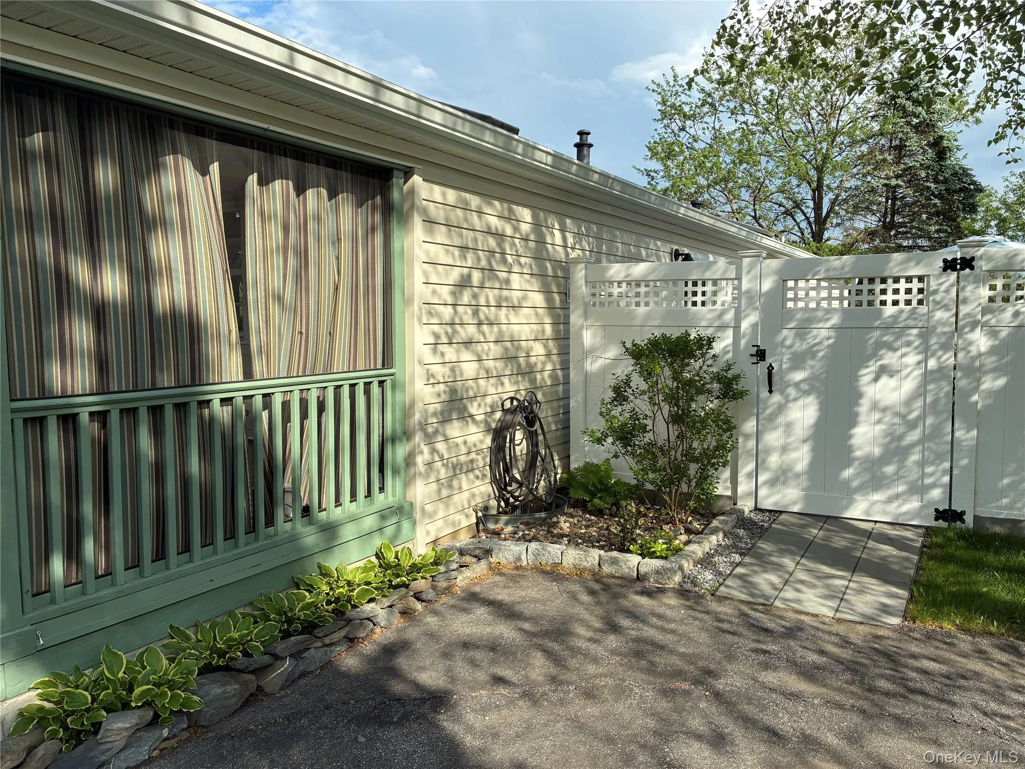 15 Gables, Poughkeepsie (town), NY, 3 Bedrooms Bedrooms, 7 Rooms Rooms,2 BathroomsBathrooms,Residential,For Rent,Gables,0,1063800 15 Gables, Poughkeepsie (town), NY, 3 Bedrooms Bedrooms, 7 Rooms Rooms,2 BathroomsBathrooms,Residential,For Rent,Gables,0,1063800