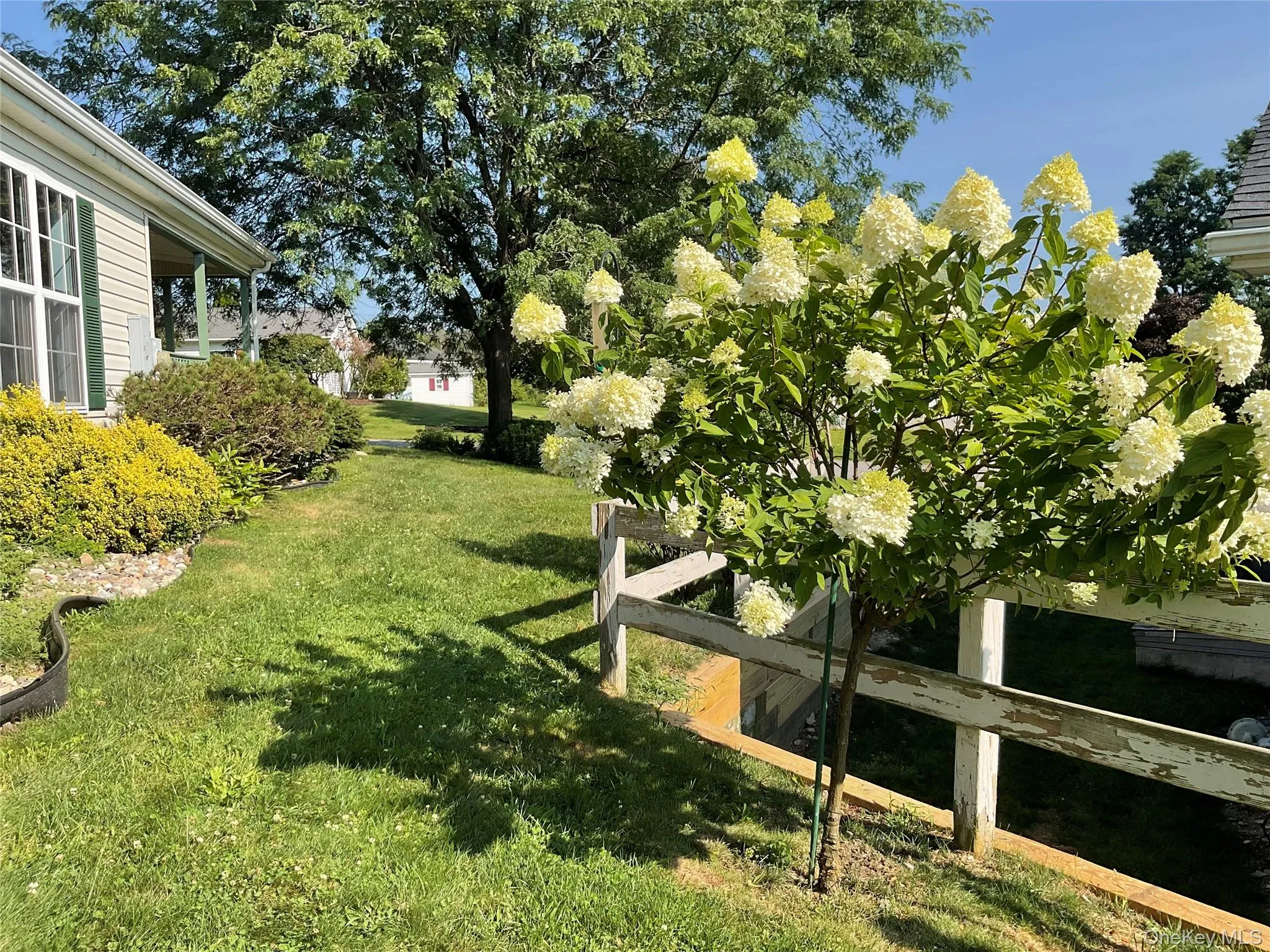 15 Gables, Poughkeepsie (town), NY, 3 Bedrooms Bedrooms, 7 Rooms Rooms,2 BathroomsBathrooms,Residential,For Rent,Gables,0,1063800 15 Gables, Poughkeepsie (town), NY, 3 Bedrooms Bedrooms, 7 Rooms Rooms,2 BathroomsBathrooms,Residential,For Rent,Gables,0,1063800