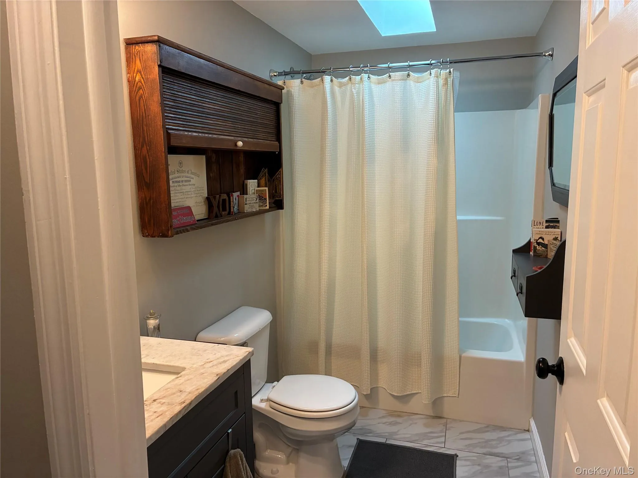 15 Gables, Poughkeepsie (town), NY, 3 Bedrooms Bedrooms, 7 Rooms Rooms,2 BathroomsBathrooms,Residential,For Rent,Gables,0,1063800 15 Gables, Poughkeepsie (town), NY, 3 Bedrooms Bedrooms, 7 Rooms Rooms,2 BathroomsBathrooms,Residential,For Rent,Gables,0,1063800