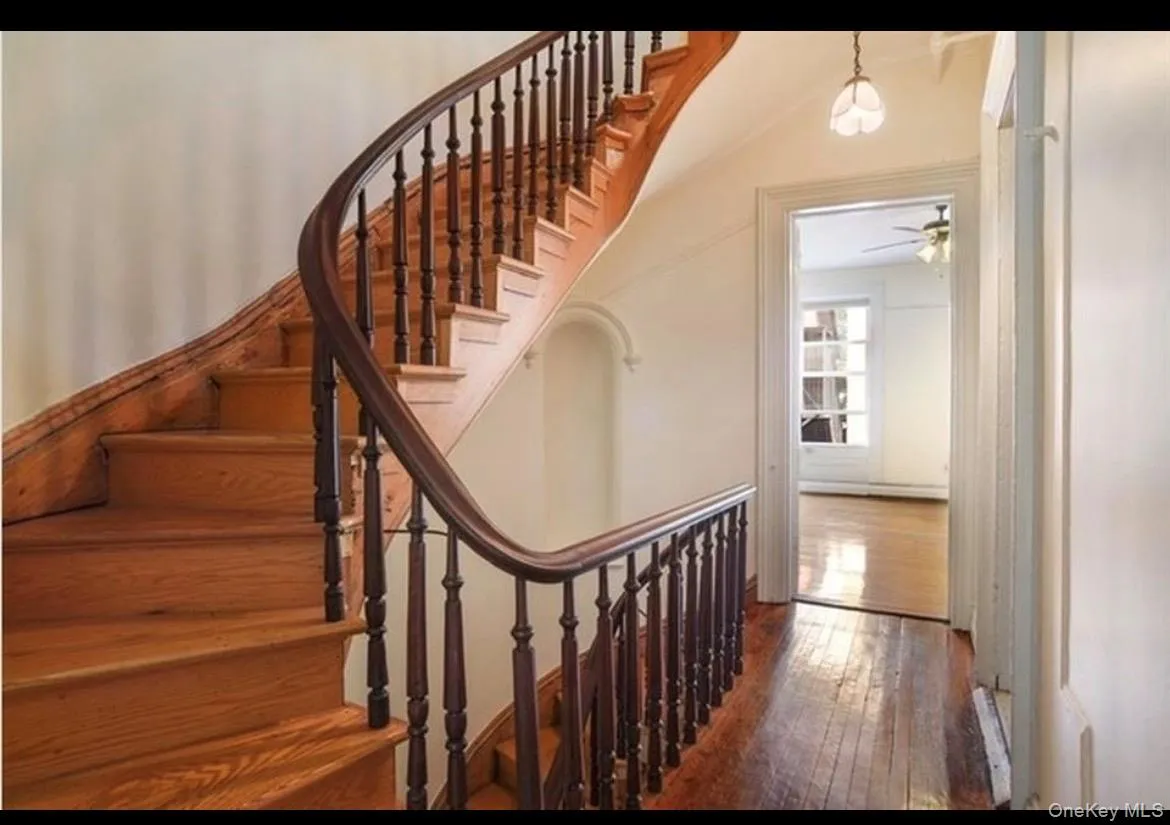 467 Waverly Avenue, New York, NY, 3 Bedroom Bedrooms, 6 Room Rooms,1 BathroomBathrooms,Residential Lease,For Rent,Waverly,0,1063803 467 Waverly Avenue, New York, NY, 3 Bedroom Bedrooms, 6 Room Rooms,1 BathroomBathrooms,Residential Lease,For Rent,Waverly,0,1063803