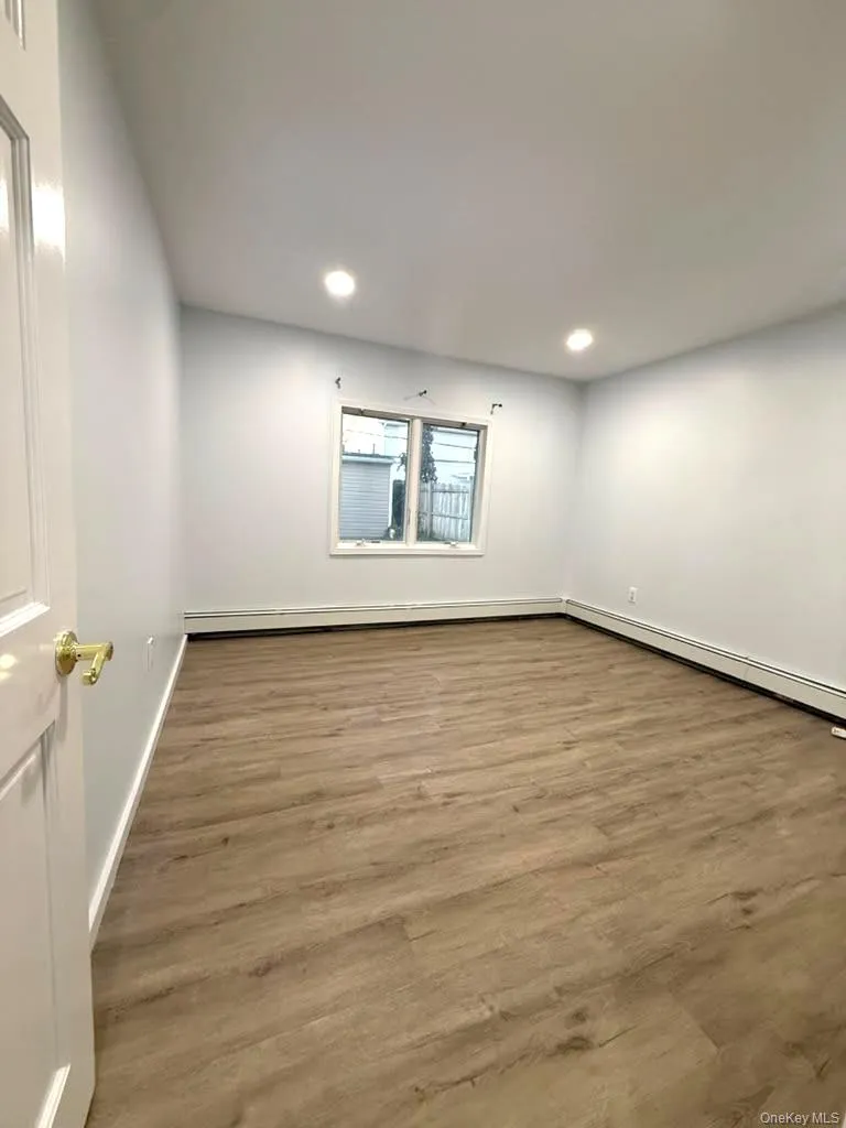 5 Trumpet Lane, Hempstead, NY, 5 Bedroom Bedrooms, 9 Room Rooms,2 BathroomBathrooms,Residential Lease,For Rent,Trumpet,0,1063806 5 Trumpet Lane, Hempstead, NY, 5 Bedroom Bedrooms, 9 Room Rooms,2 BathroomBathrooms,Residential Lease,For Rent,Trumpet,0,1063806