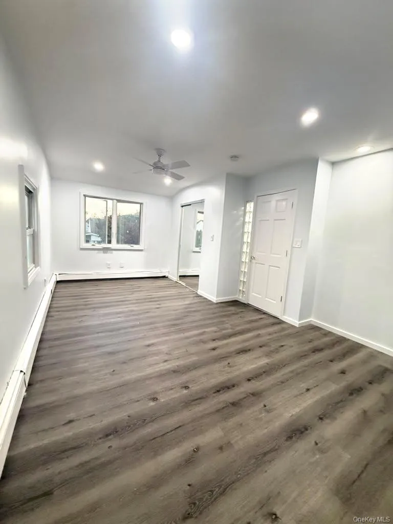 5 Trumpet Lane, Hempstead, NY, 5 Bedroom Bedrooms, 9 Room Rooms,2 BathroomBathrooms,Residential Lease,For Rent,Trumpet,0,1063806 5 Trumpet Lane, Hempstead, NY, 5 Bedroom Bedrooms, 9 Room Rooms,2 BathroomBathrooms,Residential Lease,For Rent,Trumpet,0,1063806