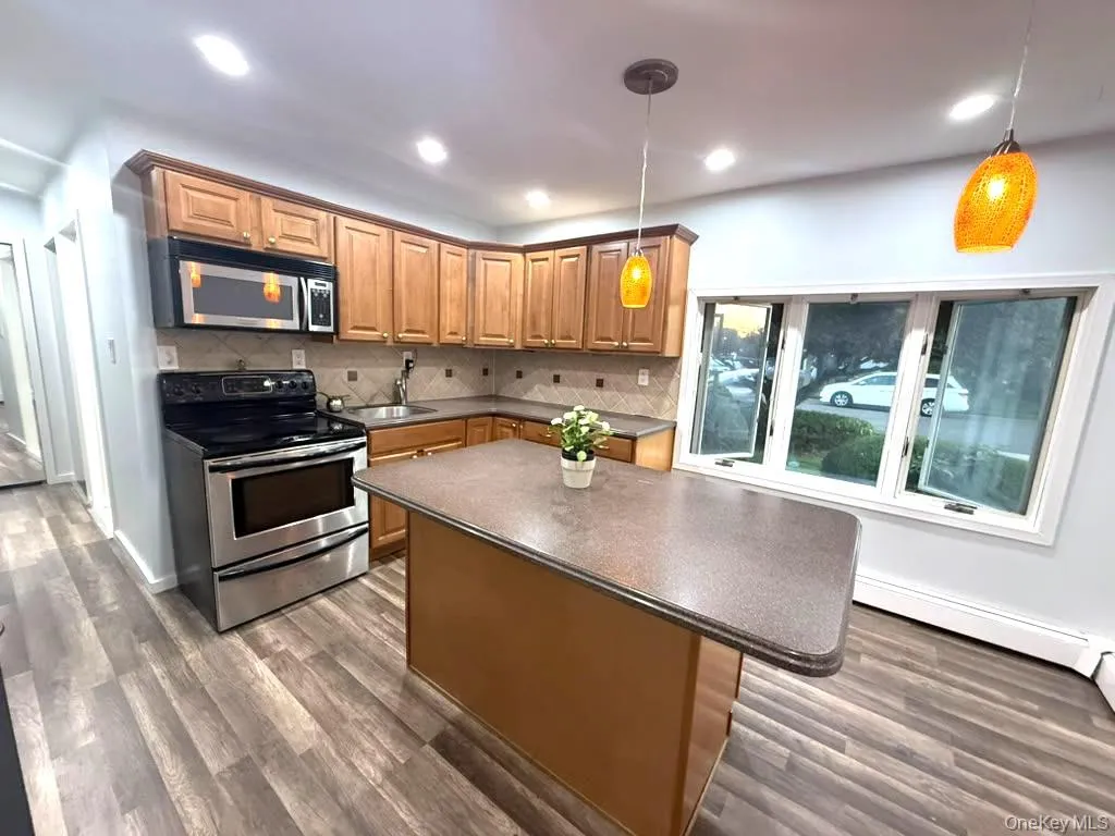 5 Trumpet Lane, Hempstead, NY, 5 Bedroom Bedrooms, 9 Room Rooms,2 BathroomBathrooms,Residential Lease,For Rent,Trumpet,0,1063806 5 Trumpet Lane, Hempstead, NY, 5 Bedroom Bedrooms, 9 Room Rooms,2 BathroomBathrooms,Residential Lease,For Rent,Trumpet,0,1063806