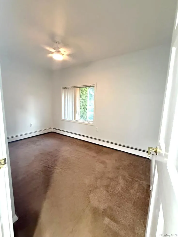 5 Trumpet Lane, Hempstead, NY, 5 Bedroom Bedrooms, 9 Room Rooms,2 BathroomBathrooms,Residential Lease,For Rent,Trumpet,0,1063806 5 Trumpet Lane, Hempstead, NY, 5 Bedroom Bedrooms, 9 Room Rooms,2 BathroomBathrooms,Residential Lease,For Rent,Trumpet,0,1063806