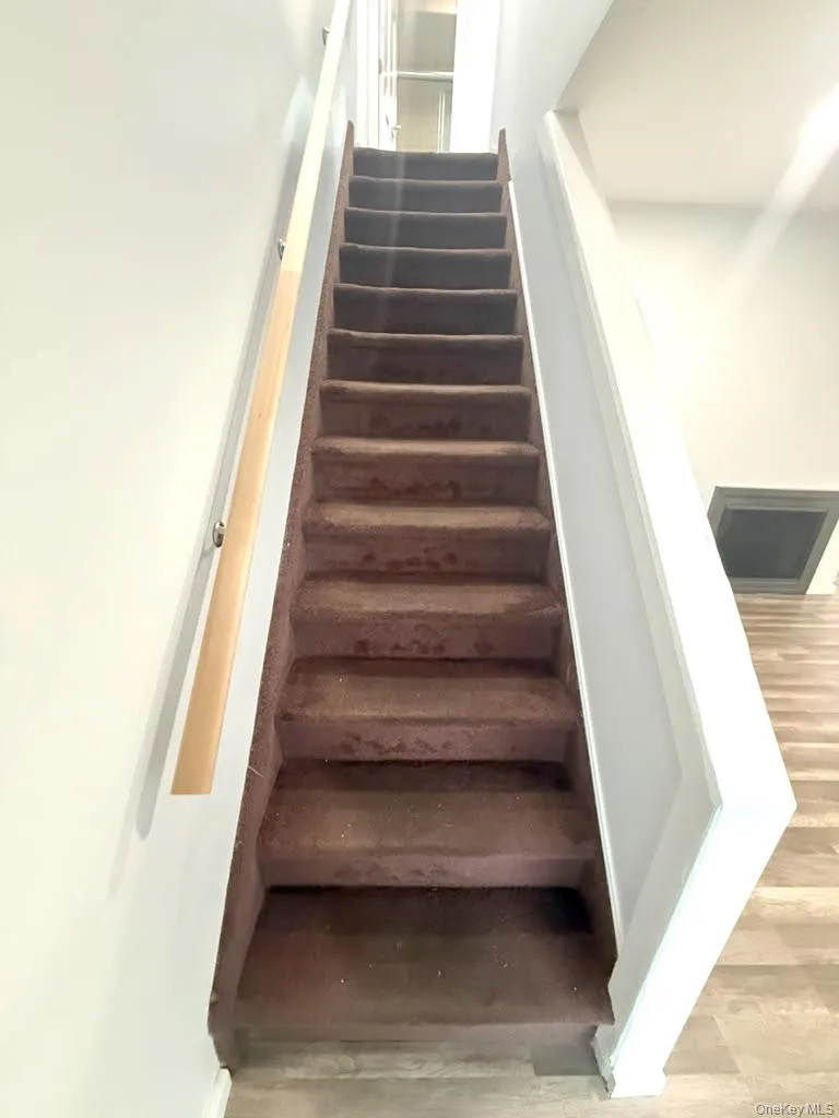 5 Trumpet Lane, Hempstead, NY, 5 Bedroom Bedrooms, 9 Room Rooms,2 BathroomBathrooms,Residential Lease,For Rent,Trumpet,0,1063806 5 Trumpet Lane, Hempstead, NY, 5 Bedroom Bedrooms, 9 Room Rooms,2 BathroomBathrooms,Residential Lease,For Rent,Trumpet,0,1063806