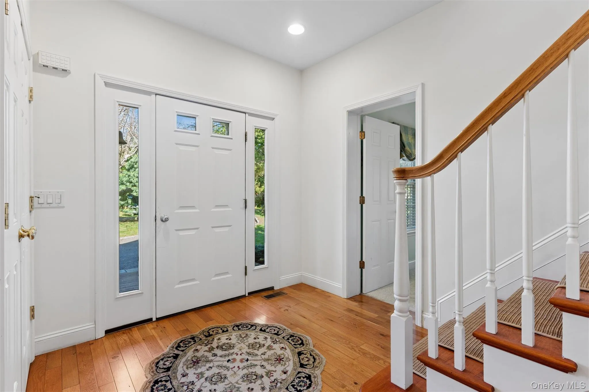 27 Lamb Avenue, Southampton, NY, 5 Bedrooms Bedrooms, 9 Rooms Rooms,3 BathroomsBathrooms,Residential Lease,For Rent,Lamb,0,1063808 27 Lamb Avenue, Southampton, NY, 5 Bedrooms Bedrooms, 9 Rooms Rooms,3 BathroomsBathrooms,Residential Lease,For Rent,Lamb,0,1063808