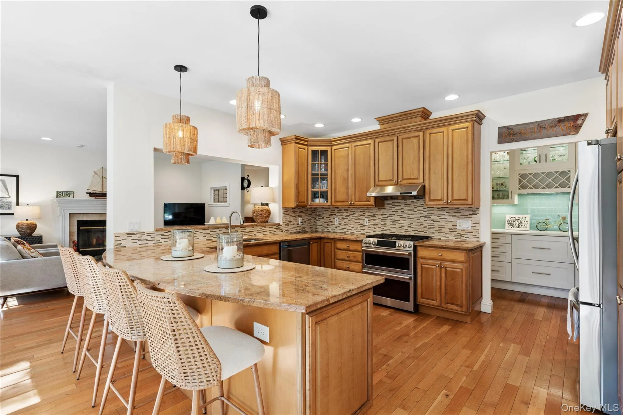 27 Lamb Avenue, Southampton, NY, 5 Bedrooms Bedrooms, 9 Rooms Rooms,3 BathroomsBathrooms,Residential Lease,For Rent,Lamb,0,1063808 27 Lamb Avenue, Southampton, NY, 5 Bedrooms Bedrooms, 9 Rooms Rooms,3 BathroomsBathrooms,Residential Lease,For Rent,Lamb,0,1063808