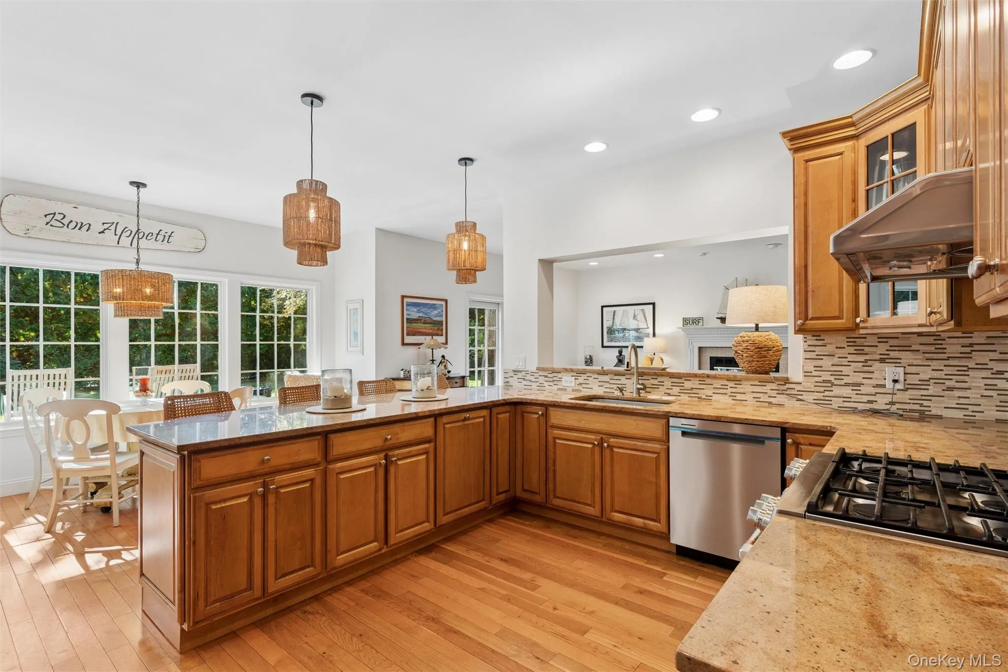 27 Lamb Avenue, Southampton, NY, 5 Bedrooms Bedrooms, 9 Rooms Rooms,3 BathroomsBathrooms,Residential Lease,For Rent,Lamb,0,1063808 27 Lamb Avenue, Southampton, NY, 5 Bedrooms Bedrooms, 9 Rooms Rooms,3 BathroomsBathrooms,Residential Lease,For Rent,Lamb,0,1063808