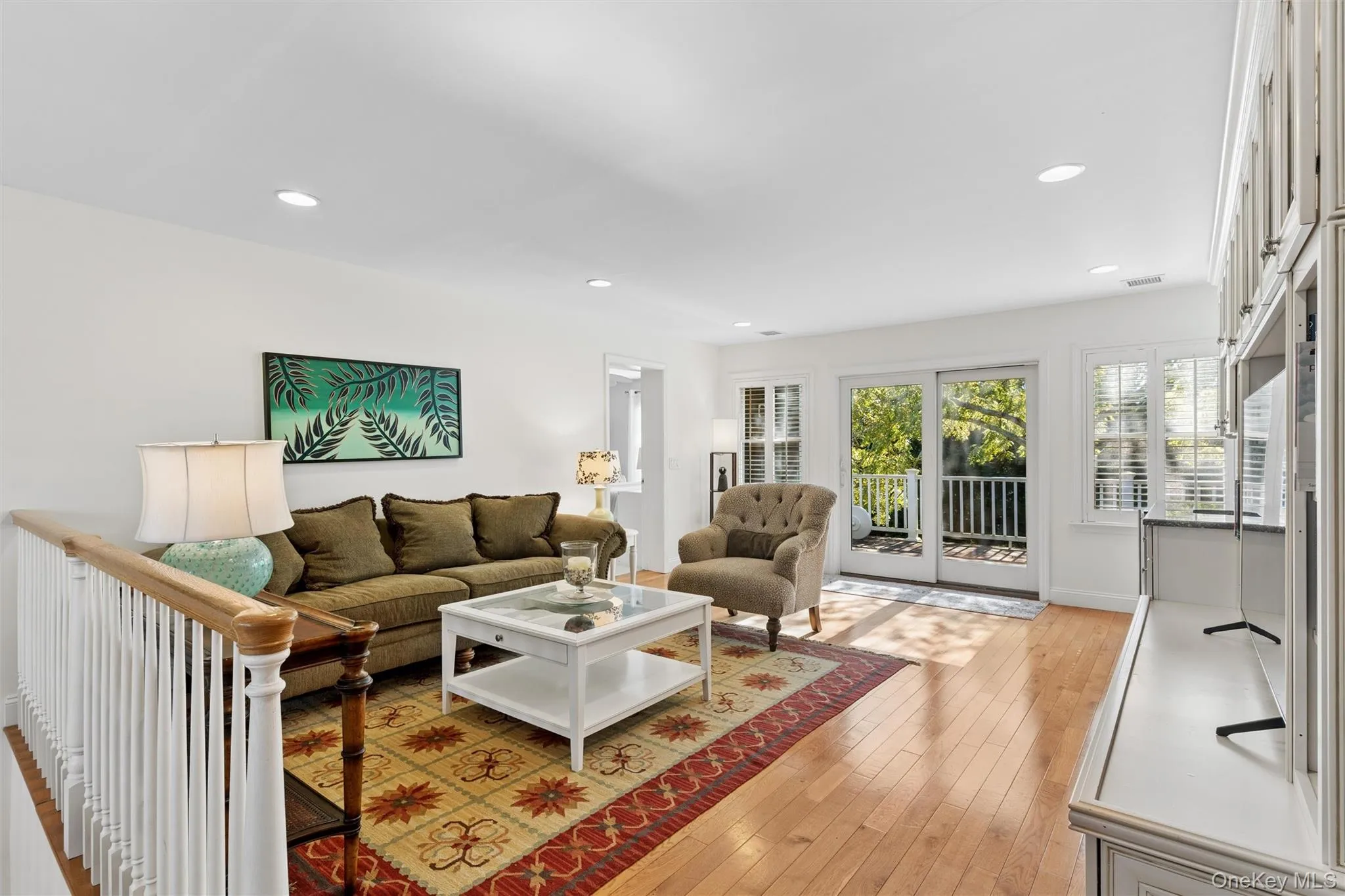 27 Lamb Avenue, Southampton, NY, 5 Bedrooms Bedrooms, 9 Rooms Rooms,3 BathroomsBathrooms,Residential Lease,For Rent,Lamb,0,1063808 27 Lamb Avenue, Southampton, NY, 5 Bedrooms Bedrooms, 9 Rooms Rooms,3 BathroomsBathrooms,Residential Lease,For Rent,Lamb,0,1063808