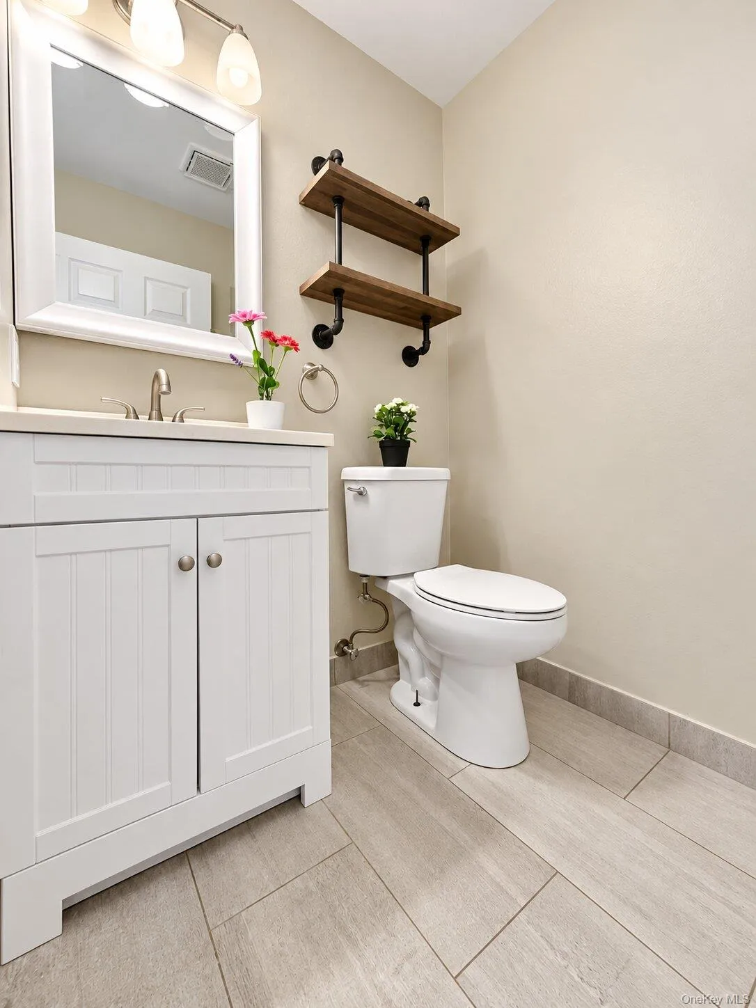 197 Deer Ct Drive, Middletown, NY, 2 Bedrooms Bedrooms, 5 Rooms Rooms,2 BathroomsBathrooms,Residential,For Rent,Deer Ct,0,1063819 197 Deer Ct Drive, Middletown, NY, 2 Bedrooms Bedrooms, 5 Rooms Rooms,2 BathroomsBathrooms,Residential,For Rent,Deer Ct,0,1063819