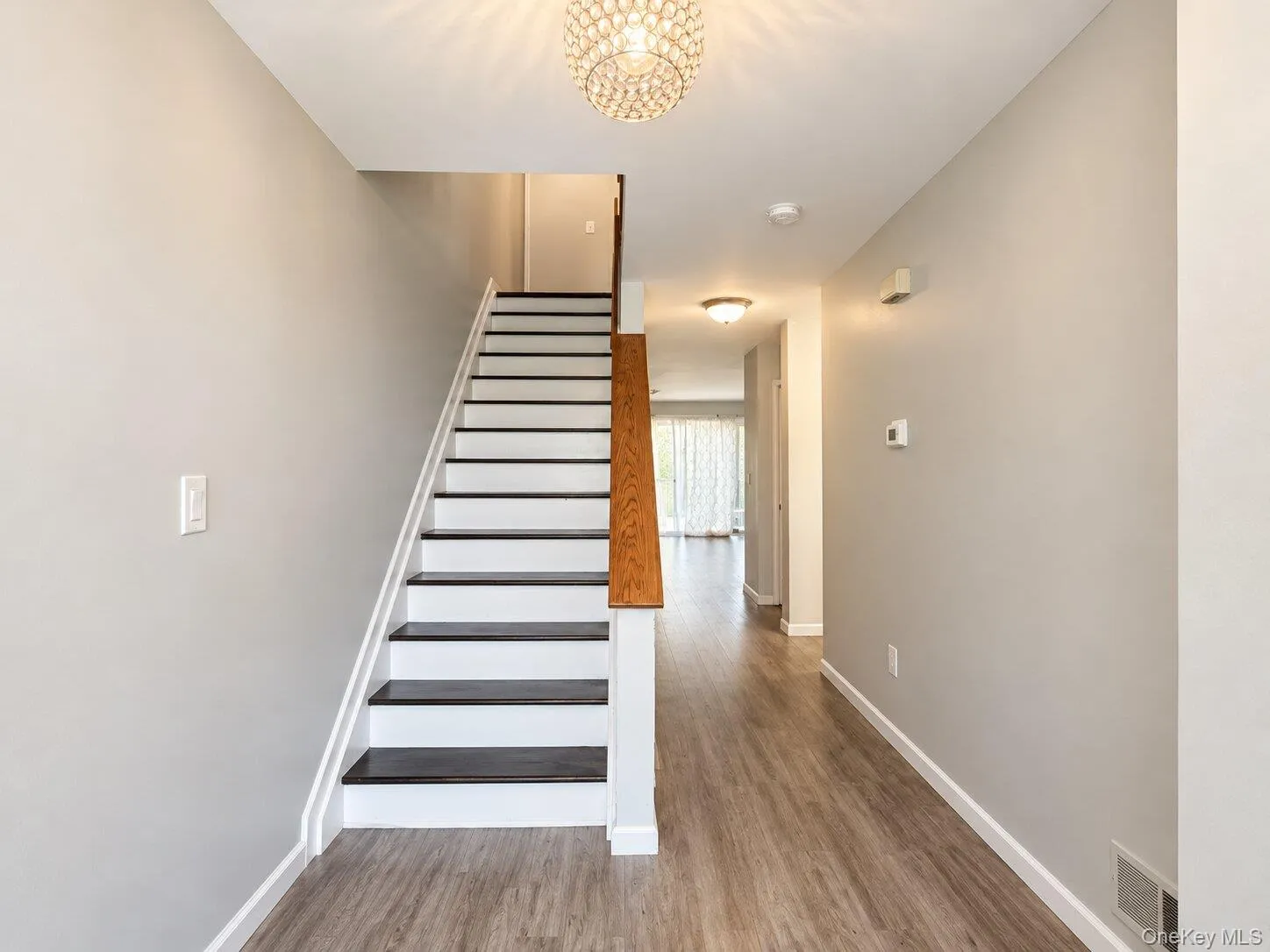 197 Deer Ct Drive, Middletown, NY, 2 Bedrooms Bedrooms, 5 Rooms Rooms,2 BathroomsBathrooms,Residential,For Rent,Deer Ct,0,1063819 197 Deer Ct Drive, Middletown, NY, 2 Bedrooms Bedrooms, 5 Rooms Rooms,2 BathroomsBathrooms,Residential,For Rent,Deer Ct,0,1063819