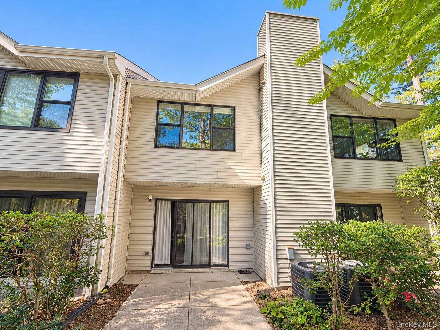 197 Deer Ct Drive, Middletown, NY, 2 Bedrooms Bedrooms, 5 Rooms Rooms,2 BathroomsBathrooms,Residential,For Rent,Deer Ct,0,1063819 197 Deer Ct Drive, Middletown, NY, 2 Bedrooms Bedrooms, 5 Rooms Rooms,2 BathroomsBathrooms,Residential,For Rent,Deer Ct,0,1063819