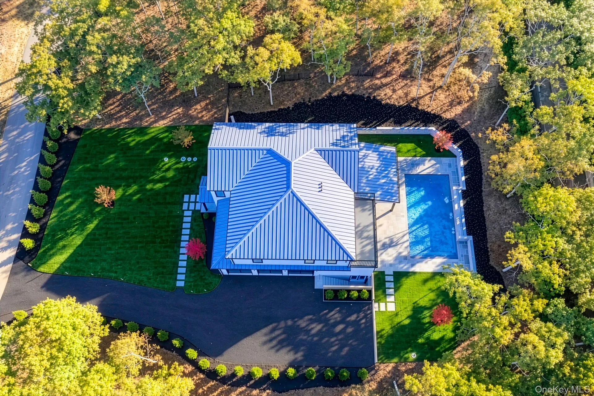 5 Terrace Avenue, Southampton, NY, 5 Bedrooms Bedrooms, 8 Rooms Rooms,5 BathroomsBathrooms,Residential,For Rent,Terrace,0,1063820 5 Terrace Avenue, Southampton, NY, 5 Bedrooms Bedrooms, 8 Rooms Rooms,5 BathroomsBathrooms,Residential,For Rent,Terrace,0,1063820