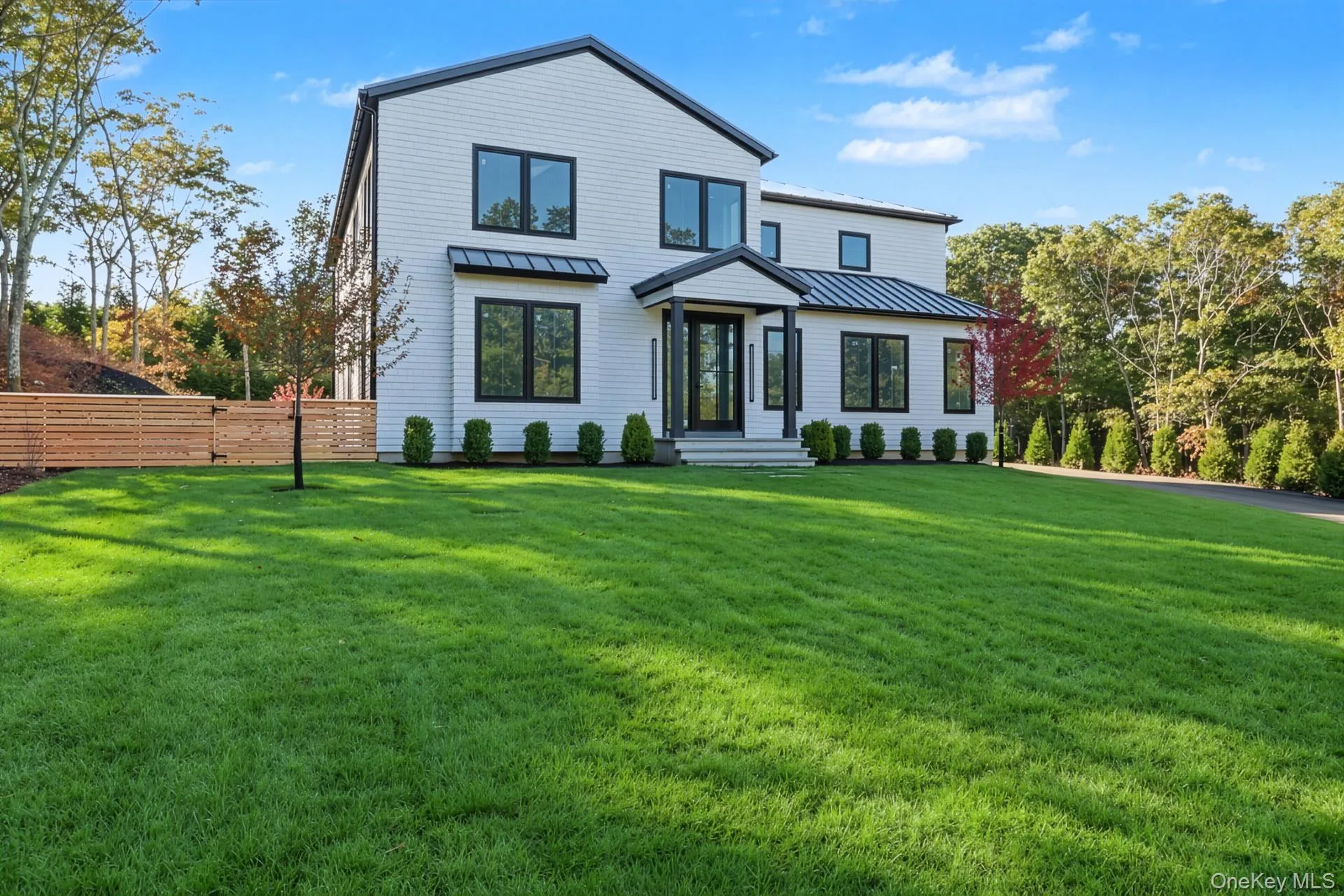 5 Terrace Avenue, Southampton, New York 11968