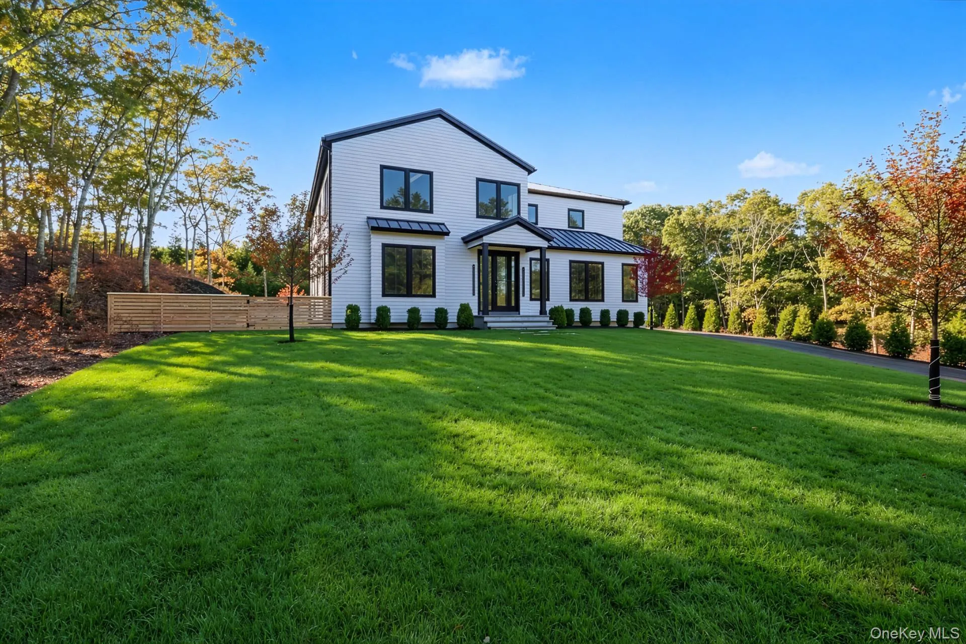 5 Terrace Avenue, Southampton, New York 11968