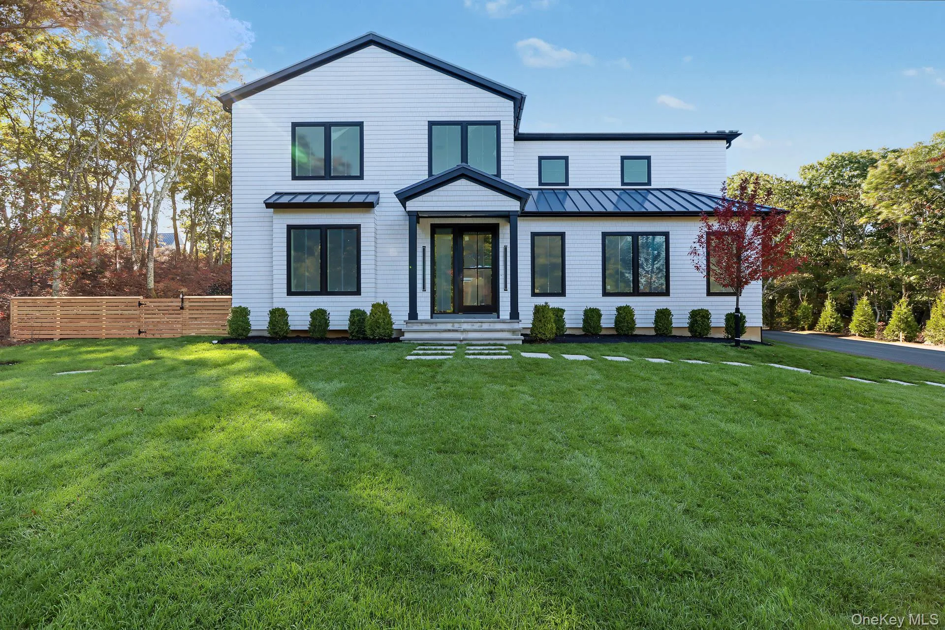 5 Terrace Avenue, Southampton, New York 11968
