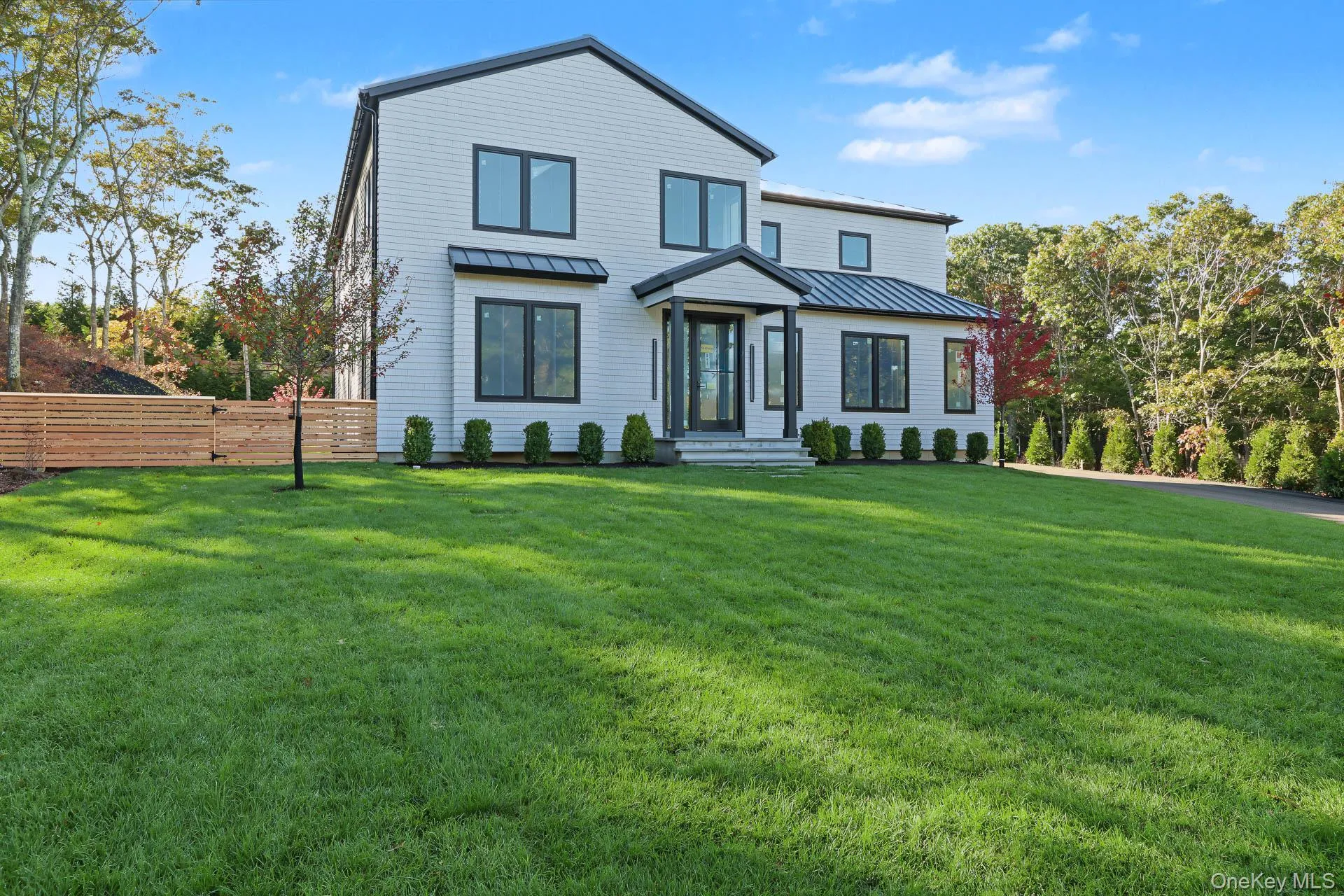 5 Terrace Avenue, Southampton, New York 11968