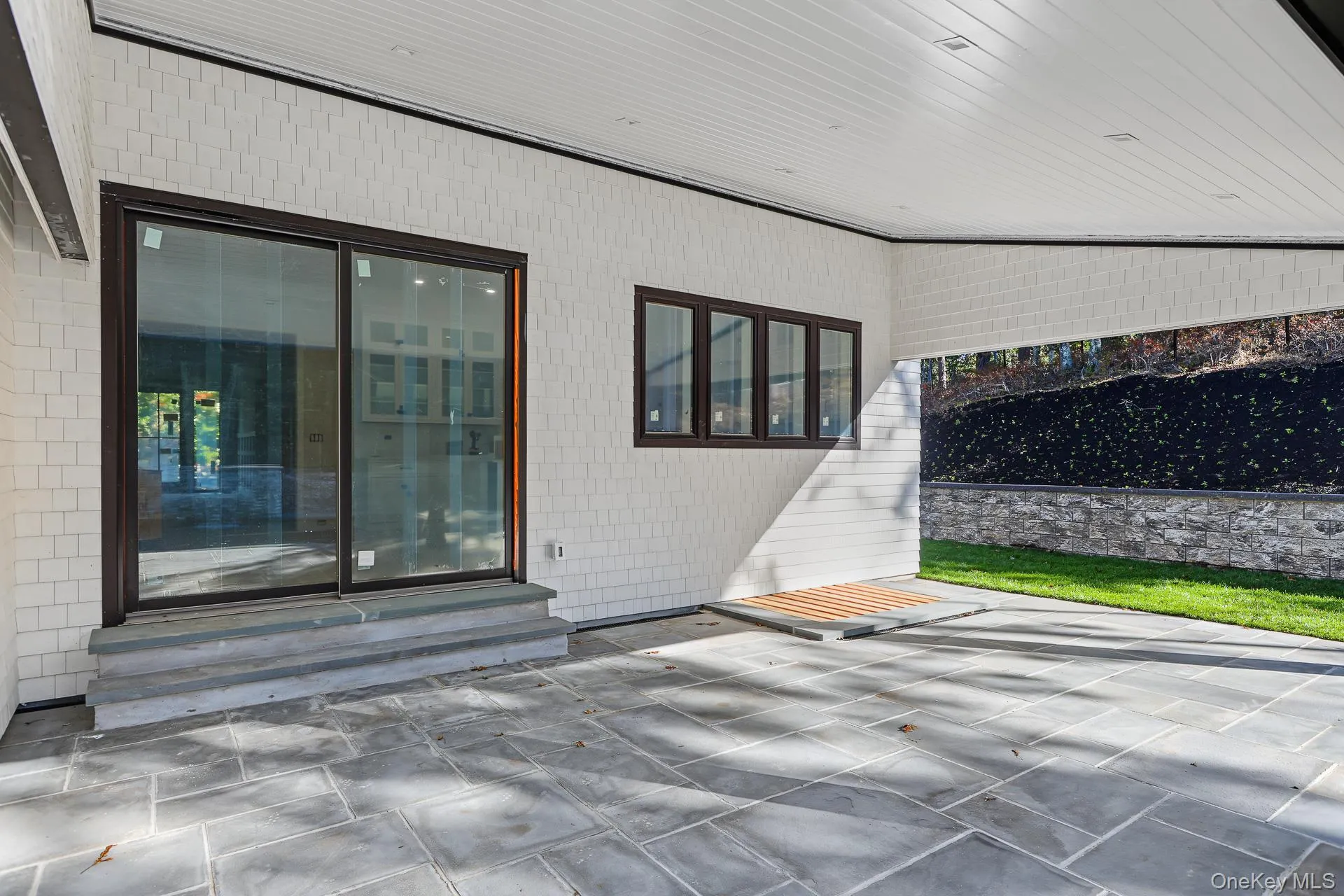 5 Terrace Avenue, Southampton, NY, 5 Bedrooms Bedrooms, 8 Rooms Rooms,5 BathroomsBathrooms,Residential,For Rent,Terrace,0,1063820 5 Terrace Avenue, Southampton, NY, 5 Bedrooms Bedrooms, 8 Rooms Rooms,5 BathroomsBathrooms,Residential,For Rent,Terrace,0,1063820