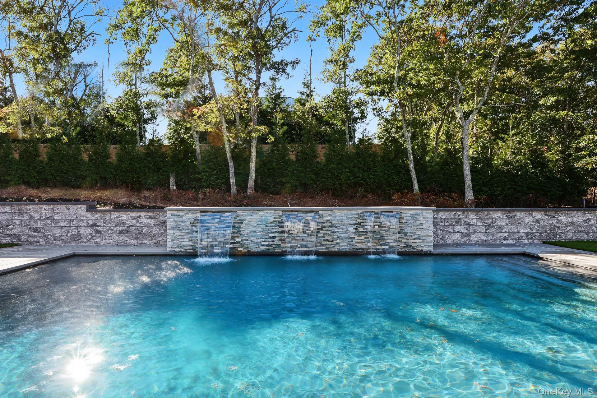 5 Terrace Avenue, Southampton, NY, 5 Bedrooms Bedrooms, 8 Rooms Rooms,5 BathroomsBathrooms,Residential,For Rent,Terrace,0,1063820 5 Terrace Avenue, Southampton, NY, 5 Bedrooms Bedrooms, 8 Rooms Rooms,5 BathroomsBathrooms,Residential,For Rent,Terrace,0,1063820
