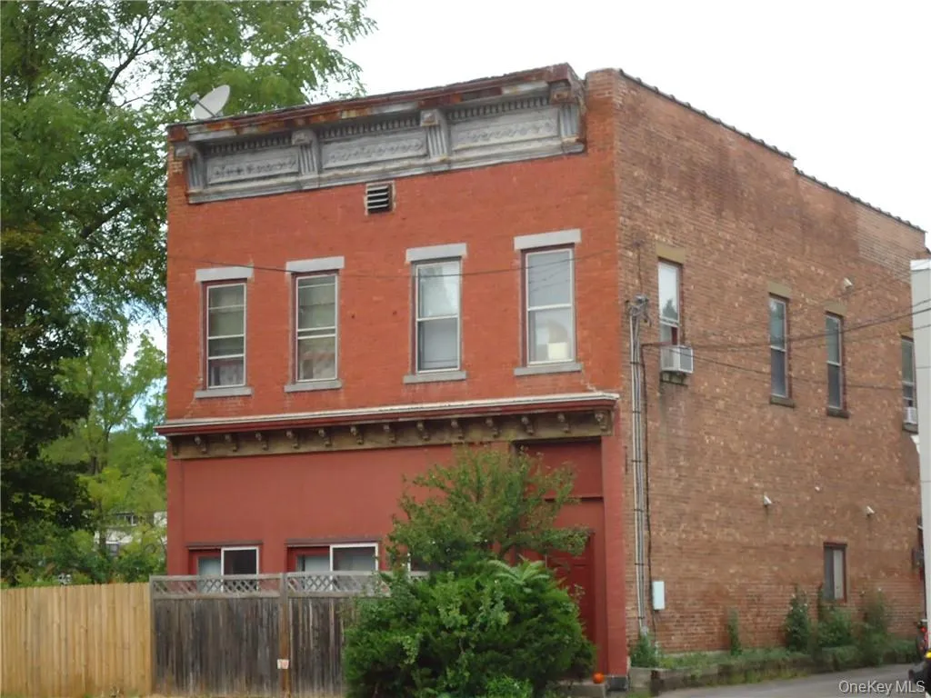 165 Ulster Avenue, Saugerties, NY, 1 Bedroom Bedrooms, 4 Room Rooms,1 BathroomBathrooms,Residential Lease,For Rent,Ulster,0,1063825 165 Ulster Avenue, Saugerties, NY, 1 Bedroom Bedrooms, 4 Room Rooms,1 BathroomBathrooms,Residential Lease,For Rent,Ulster,0,1063825