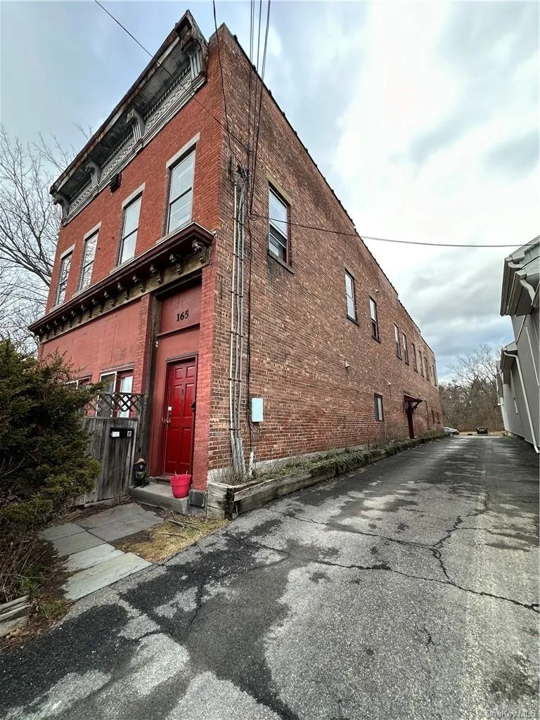 165 Ulster Avenue, Saugerties, NY, 1 Bedroom Bedrooms, 4 Room Rooms,1 BathroomBathrooms,Residential Lease,For Rent,Ulster,0,1063825 165 Ulster Avenue, Saugerties, NY, 1 Bedroom Bedrooms, 4 Room Rooms,1 BathroomBathrooms,Residential Lease,For Rent,Ulster,0,1063825