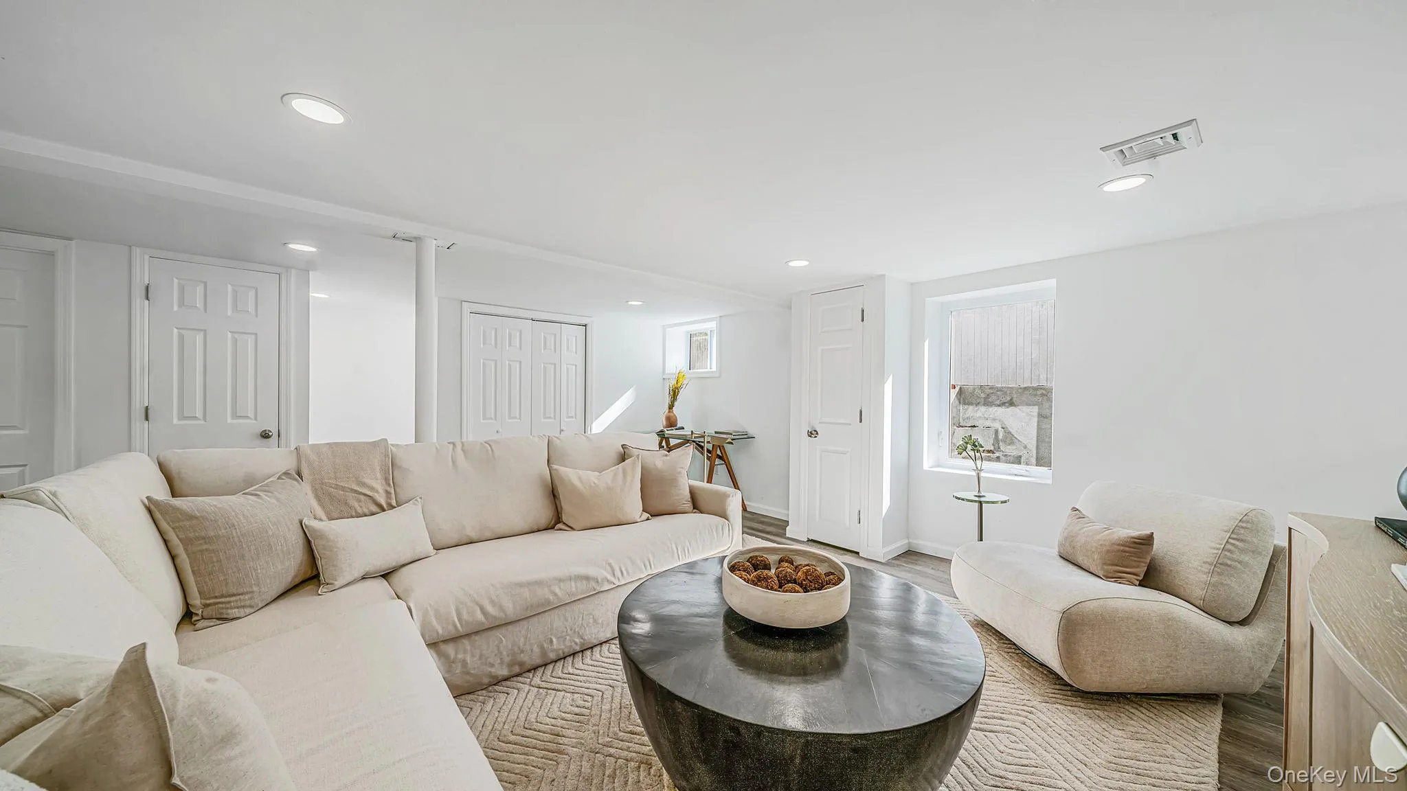 340 Indiana Avenue, Babylon, NY, 3 Bedrooms Bedrooms, 6 Rooms Rooms,2 BathroomsBathrooms,Residential,For Rent,Indiana,0,1063846 340 Indiana Avenue, Babylon, NY, 3 Bedrooms Bedrooms, 6 Rooms Rooms,2 BathroomsBathrooms,Residential,For Rent,Indiana,0,1063846