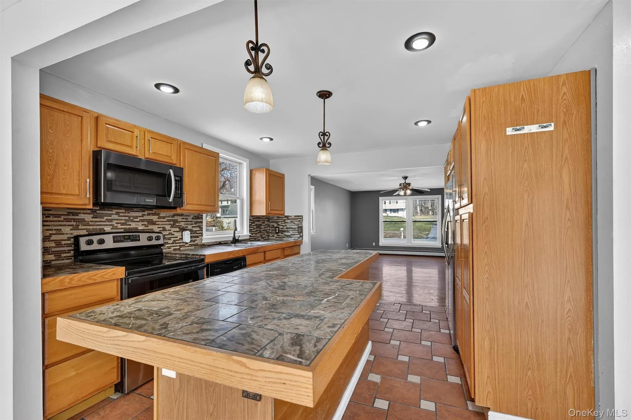 405 County Route 22, Middletown, NY, 3 Bedrooms Bedrooms, 13 Rooms Rooms,4 BathroomsBathrooms,Residential,For Rent,County Route 22,0,1063876 405 County Route 22, Middletown, NY, 3 Bedrooms Bedrooms, 13 Rooms Rooms,4 BathroomsBathrooms,Residential,For Rent,County Route 22,0,1063876