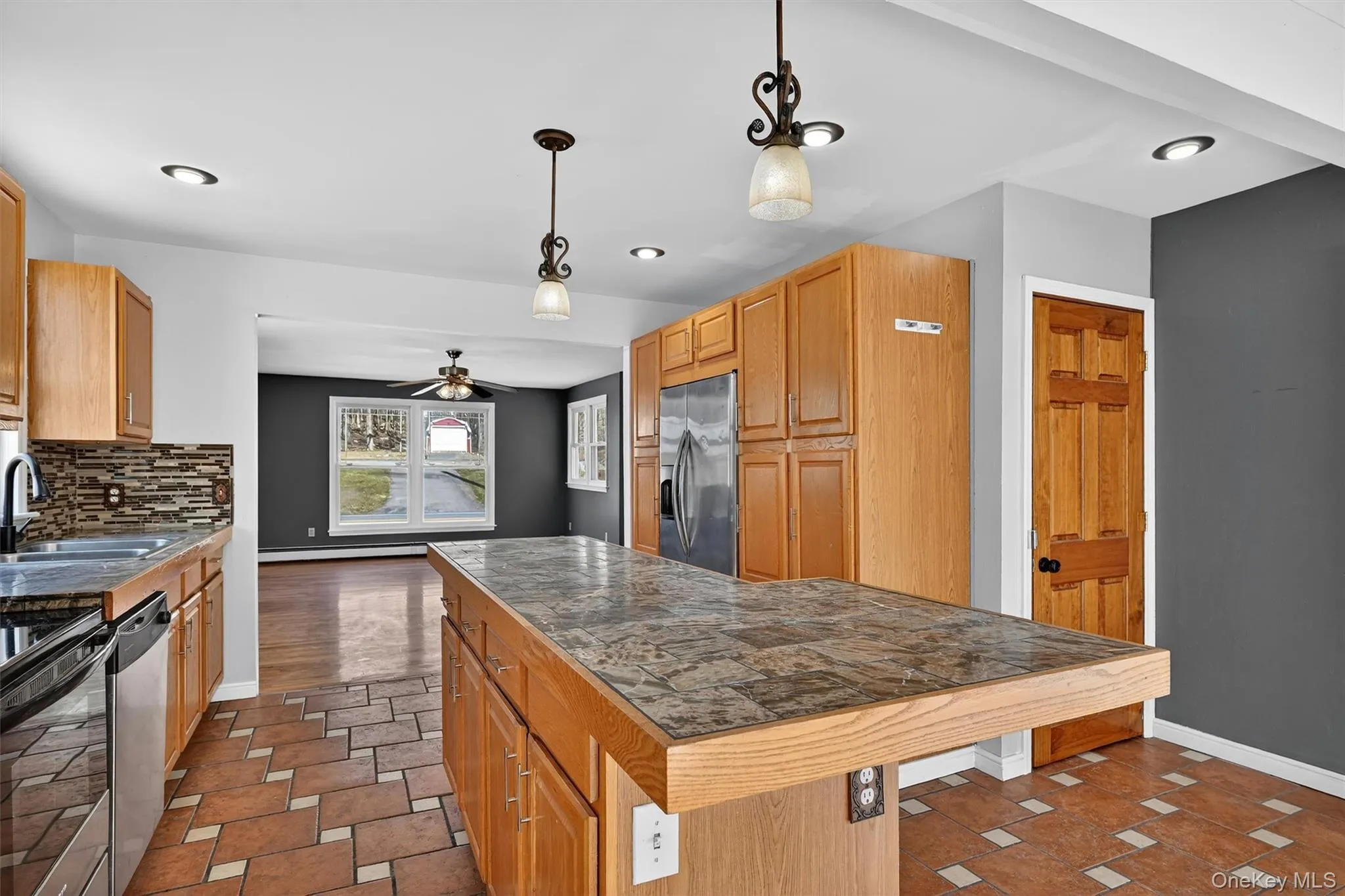 405 County Route 22, Middletown, NY, 3 Bedrooms Bedrooms, 13 Rooms Rooms,4 BathroomsBathrooms,Residential,For Rent,County Route 22,0,1063876 405 County Route 22, Middletown, NY, 3 Bedrooms Bedrooms, 13 Rooms Rooms,4 BathroomsBathrooms,Residential,For Rent,County Route 22,0,1063876