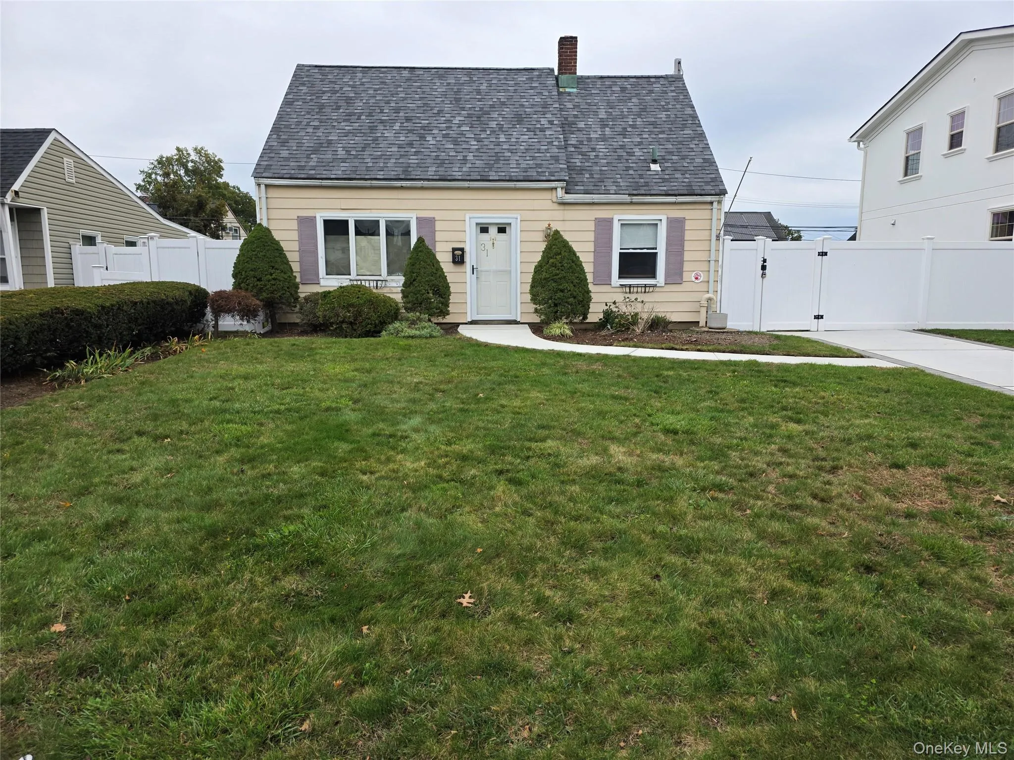 31 Poppy Lane, Hempstead, NY, 3 Bedrooms Bedrooms, 6 Rooms Rooms,1 BathroomBathrooms,Residential Lease,For Rent,Poppy,0,1063878 31 Poppy Lane, Hempstead, NY, 3 Bedrooms Bedrooms, 6 Rooms Rooms,1 BathroomBathrooms,Residential Lease,For Rent,Poppy,0,1063878