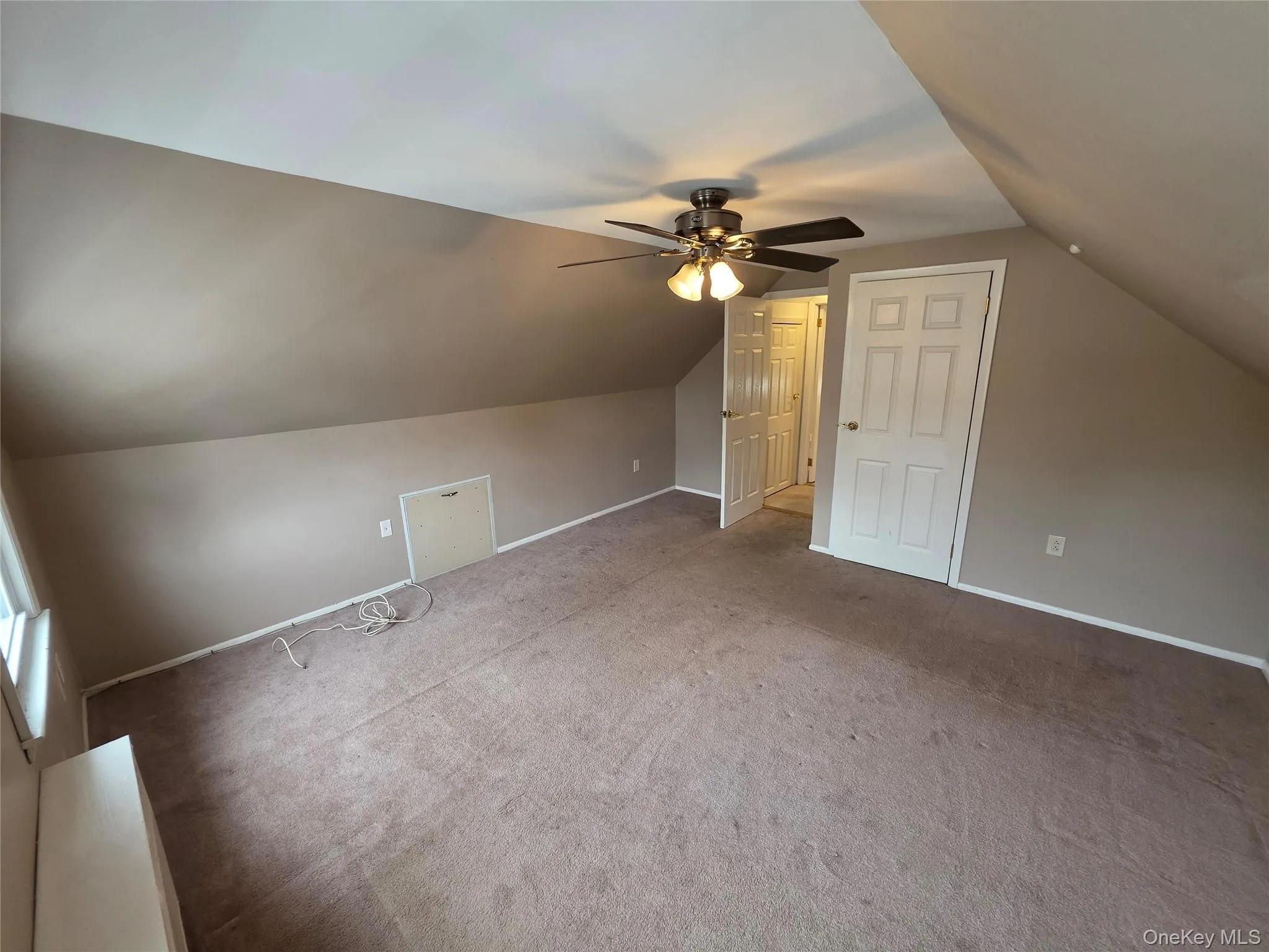 31 Poppy Lane, Hempstead, NY, 3 Bedrooms Bedrooms, 6 Rooms Rooms,1 BathroomBathrooms,Residential Lease,For Rent,Poppy,0,1063878 31 Poppy Lane, Hempstead, NY, 3 Bedrooms Bedrooms, 6 Rooms Rooms,1 BathroomBathrooms,Residential Lease,For Rent,Poppy,0,1063878
