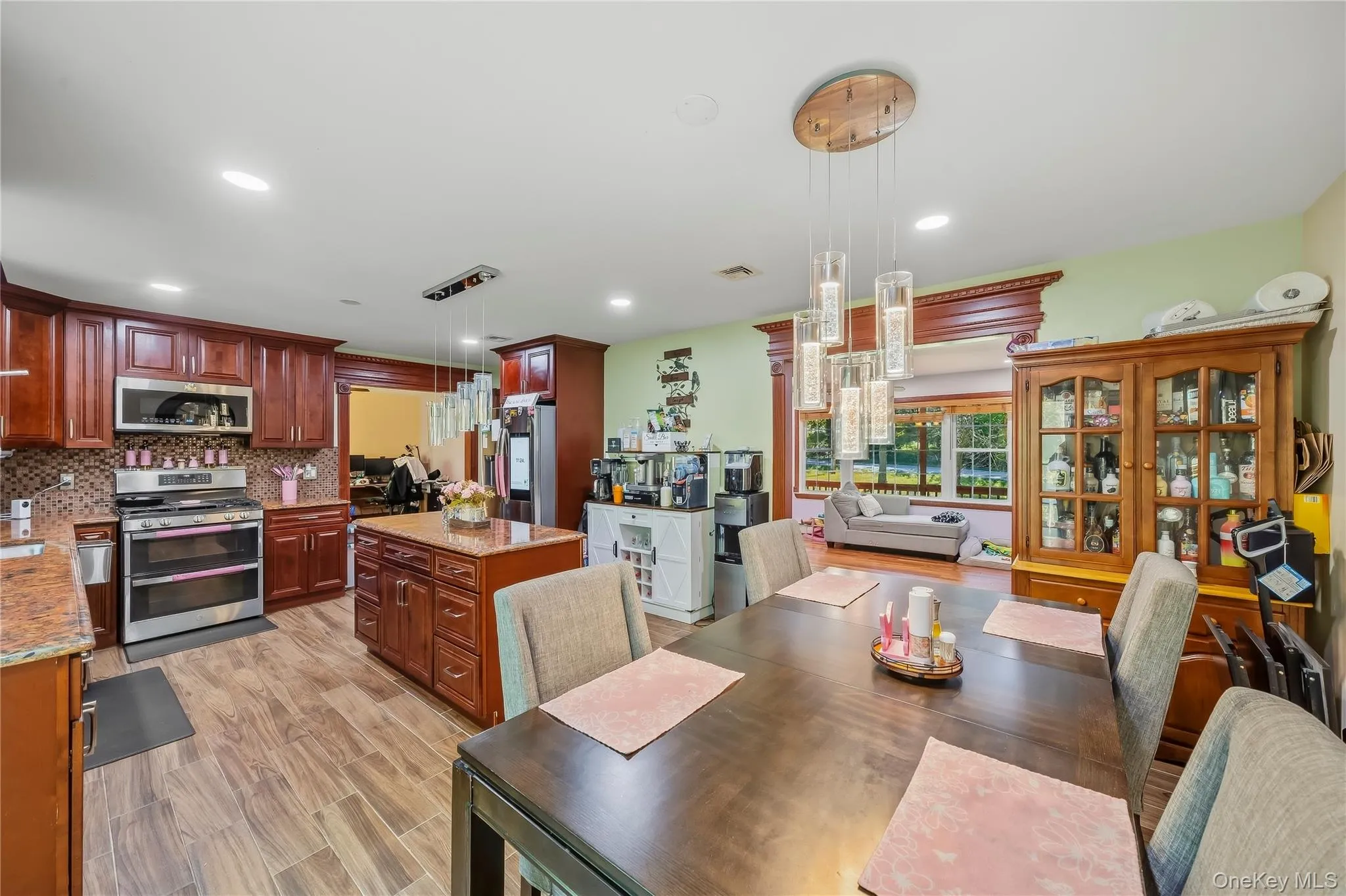 435 Tally Ho Road, Middletown, NY, 3 Bedrooms Bedrooms, 7 Rooms Rooms,2 BathroomsBathrooms,Residential,For Rent,Tally Ho,0,1063883 435 Tally Ho Road, Middletown, NY, 3 Bedrooms Bedrooms, 7 Rooms Rooms,2 BathroomsBathrooms,Residential,For Rent,Tally Ho,0,1063883