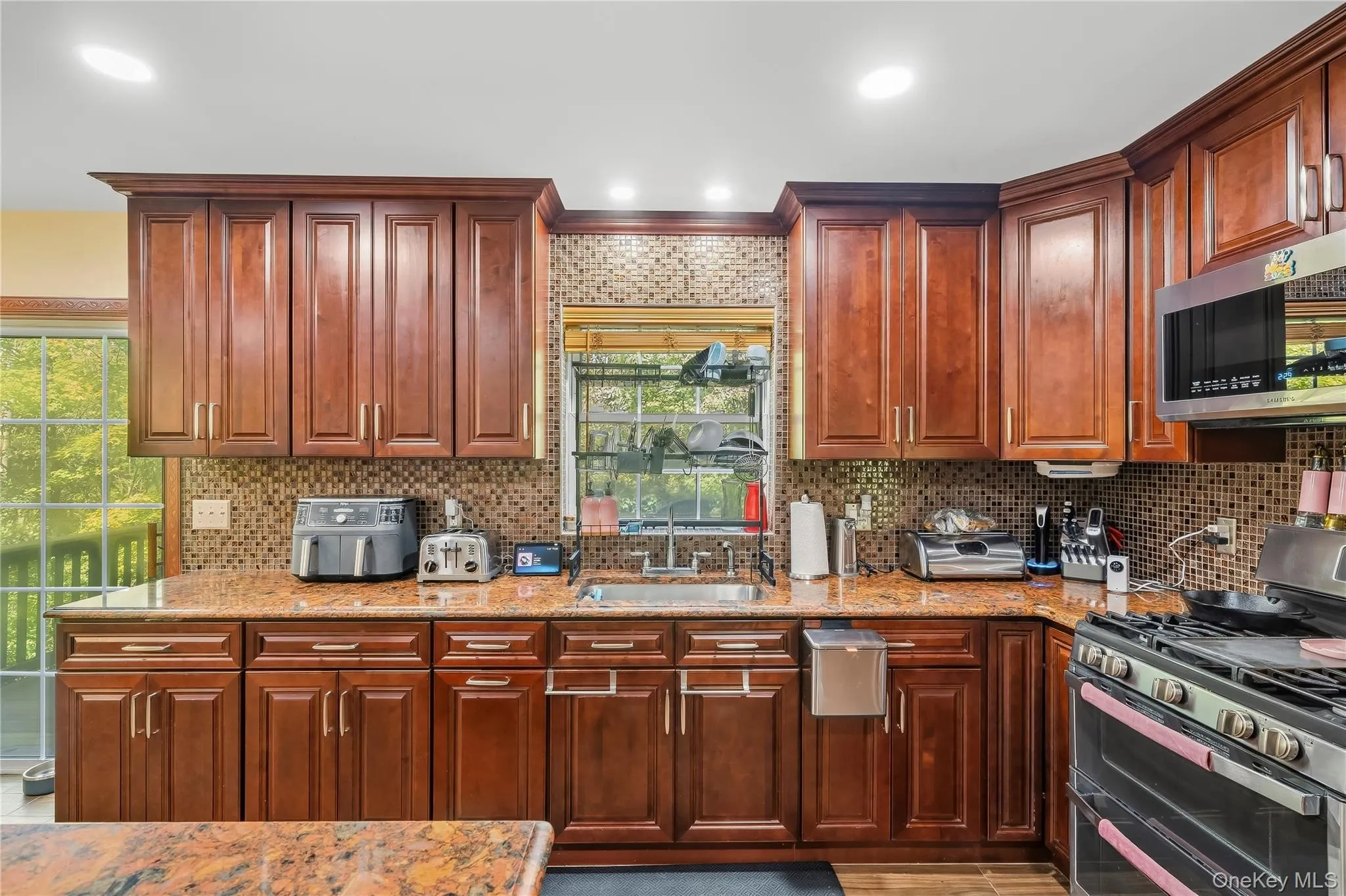 435 Tally Ho Road, Middletown, NY, 3 Bedrooms Bedrooms, 7 Rooms Rooms,2 BathroomsBathrooms,Residential,For Rent,Tally Ho,0,1063883 435 Tally Ho Road, Middletown, NY, 3 Bedrooms Bedrooms, 7 Rooms Rooms,2 BathroomsBathrooms,Residential,For Rent,Tally Ho,0,1063883