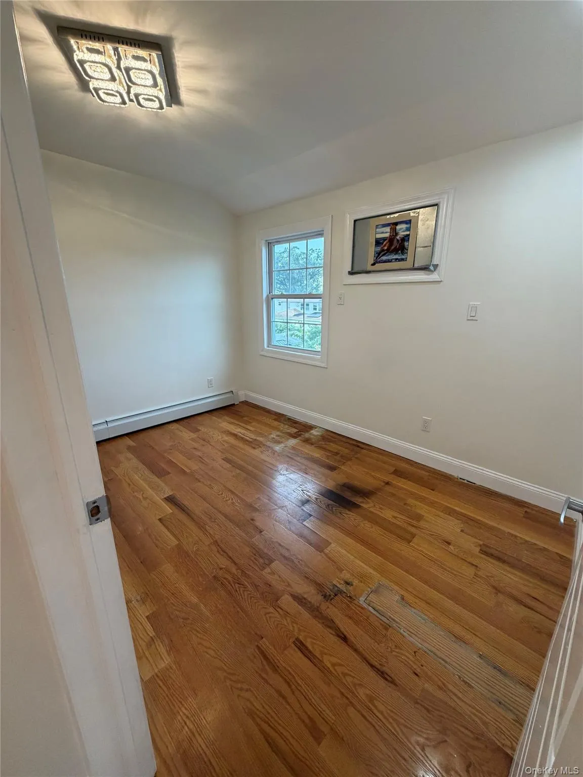 22924 Edgewood Avenue, New York, NY, 3 Bedroom Bedrooms, 6 Room Rooms,1 BathroomBathrooms,Residential Lease,For Rent,Edgewood,0,1063884 22924 Edgewood Avenue, New York, NY, 3 Bedroom Bedrooms, 6 Room Rooms,1 BathroomBathrooms,Residential Lease,For Rent,Edgewood,0,1063884
