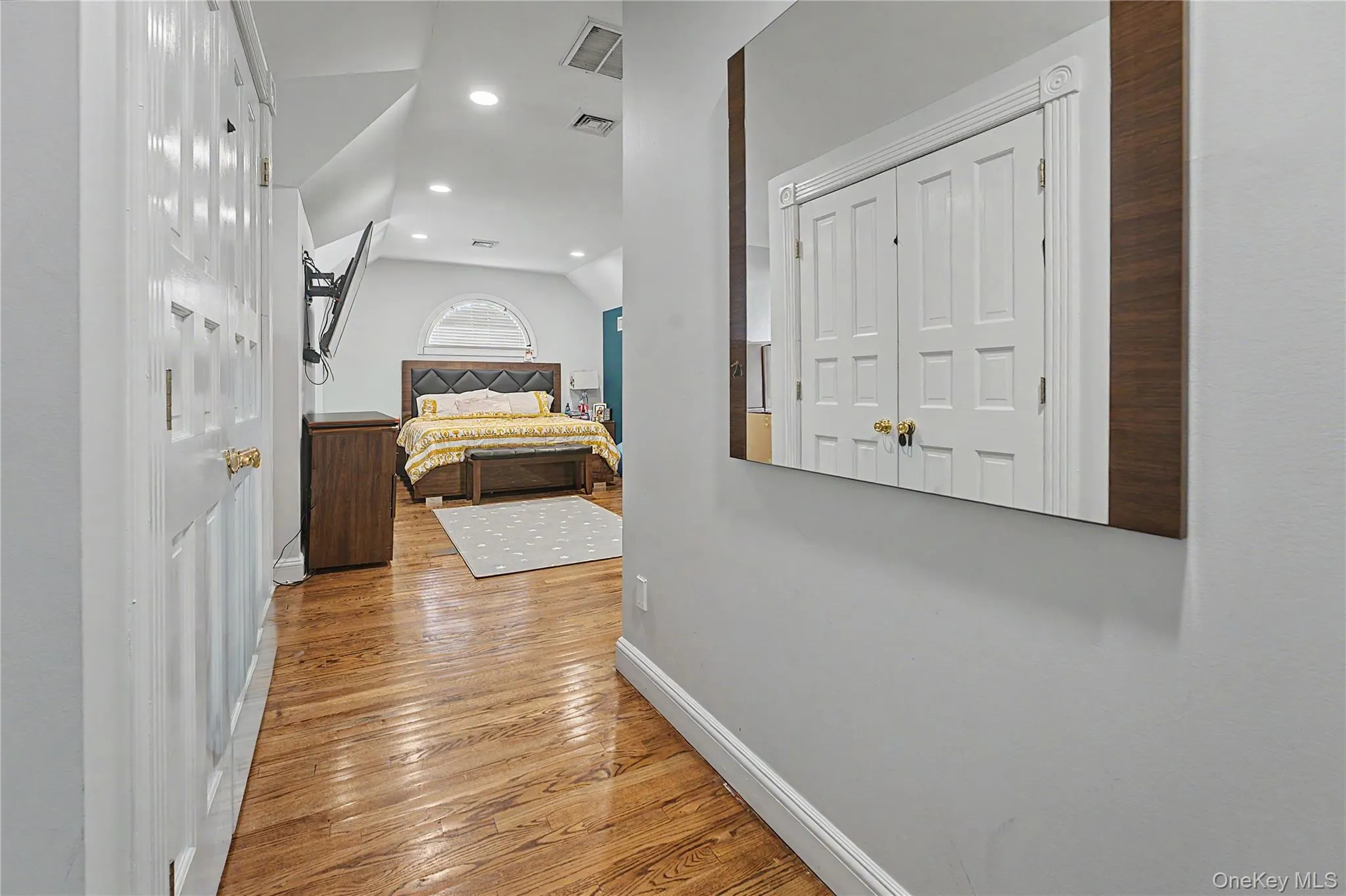 12 Chauncey Place, Oyster Bay, NY, 6 Bedrooms Bedrooms, 18 Rooms Rooms,6 BathroomsBathrooms,Residential,For Rent,Chauncey,0,1063885 12 Chauncey Place, Oyster Bay, NY, 6 Bedrooms Bedrooms, 18 Rooms Rooms,6 BathroomsBathrooms,Residential,For Rent,Chauncey,0,1063885