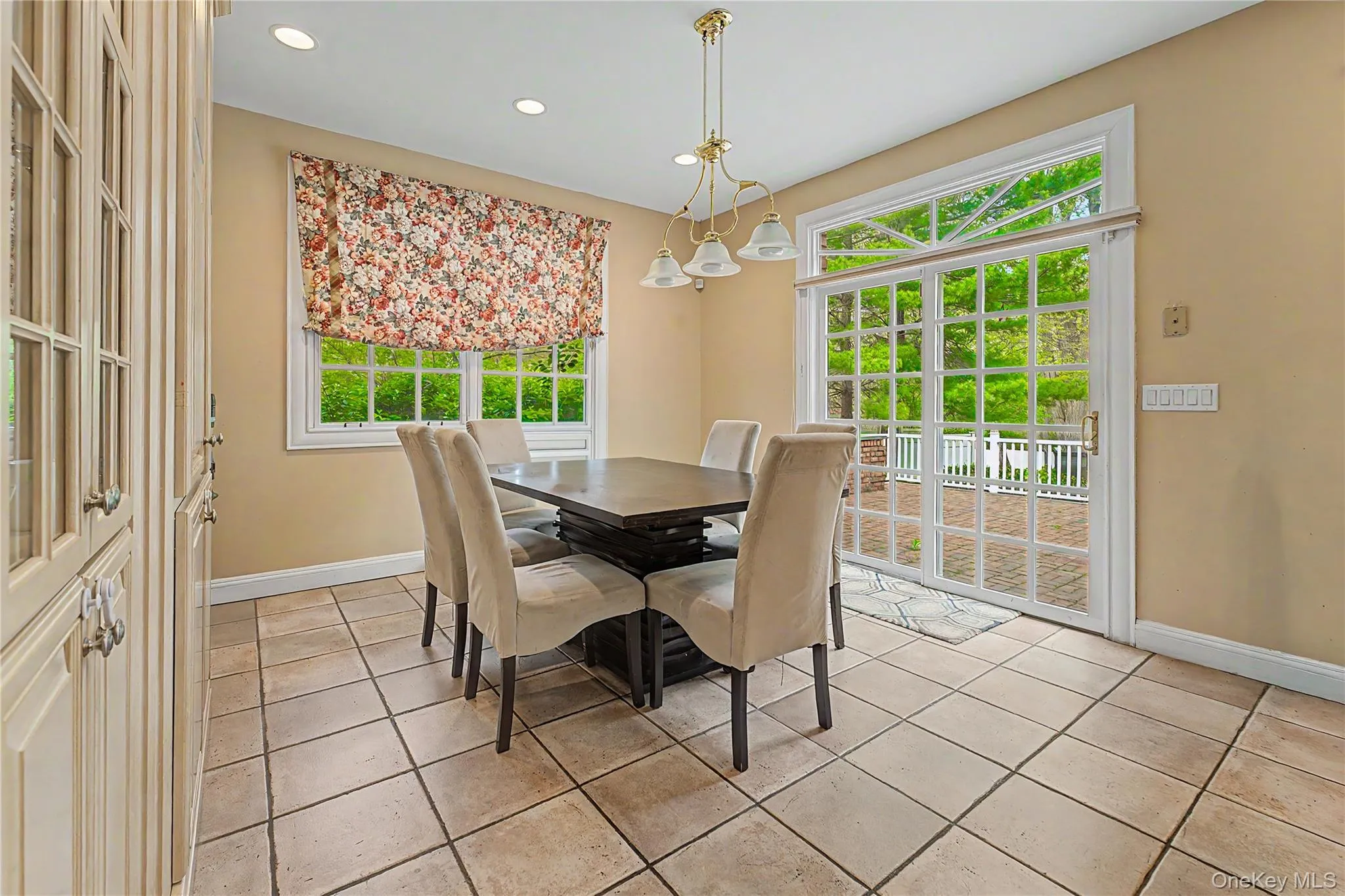 12 Chauncey Place, Oyster Bay, NY, 6 Bedrooms Bedrooms, 18 Rooms Rooms,6 BathroomsBathrooms,Residential,For Rent,Chauncey,0,1063885 12 Chauncey Place, Oyster Bay, NY, 6 Bedrooms Bedrooms, 18 Rooms Rooms,6 BathroomsBathrooms,Residential,For Rent,Chauncey,0,1063885