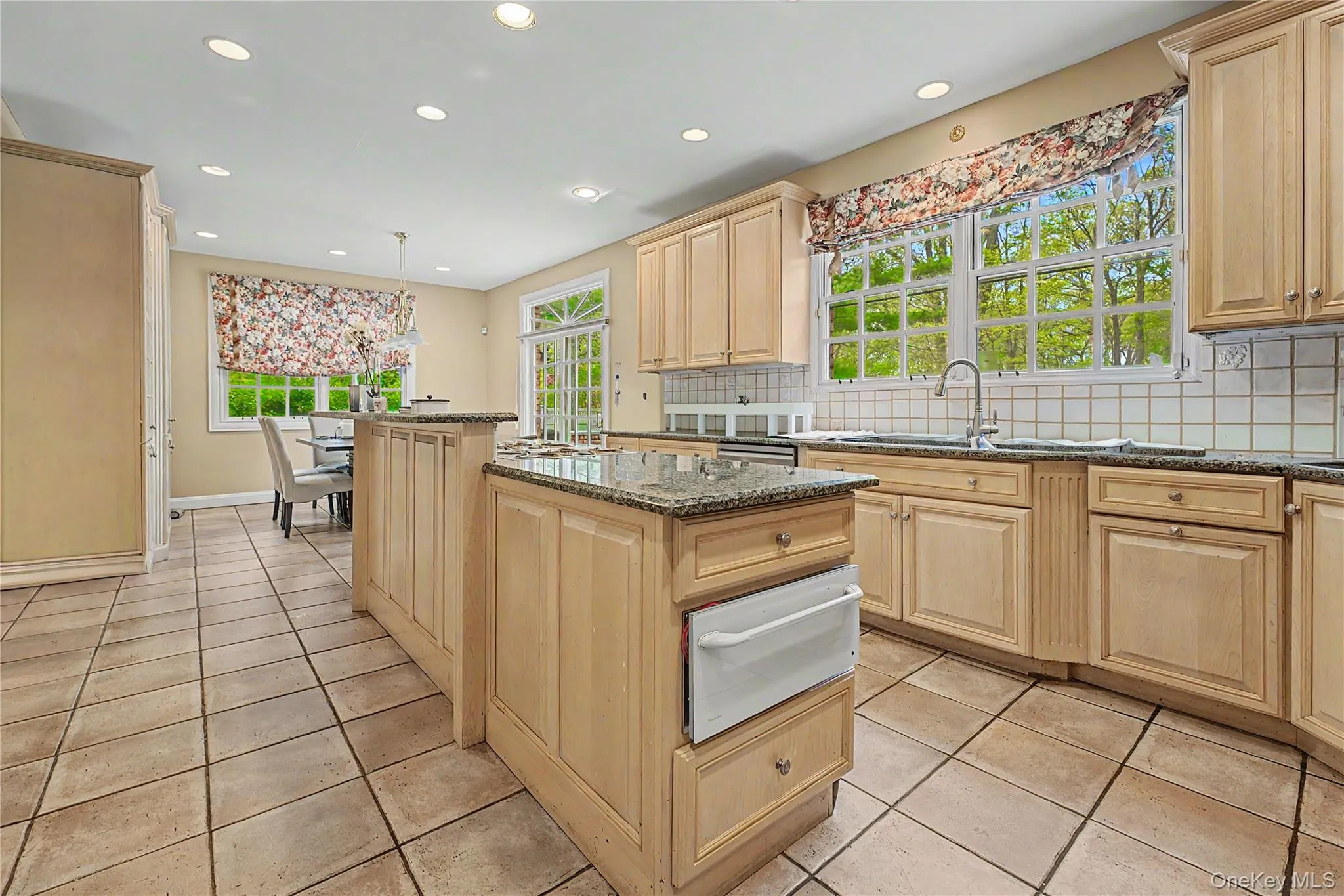 12 Chauncey Place, Oyster Bay, NY, 6 Bedrooms Bedrooms, 18 Rooms Rooms,6 BathroomsBathrooms,Residential,For Rent,Chauncey,0,1063885 12 Chauncey Place, Oyster Bay, NY, 6 Bedrooms Bedrooms, 18 Rooms Rooms,6 BathroomsBathrooms,Residential,For Rent,Chauncey,0,1063885