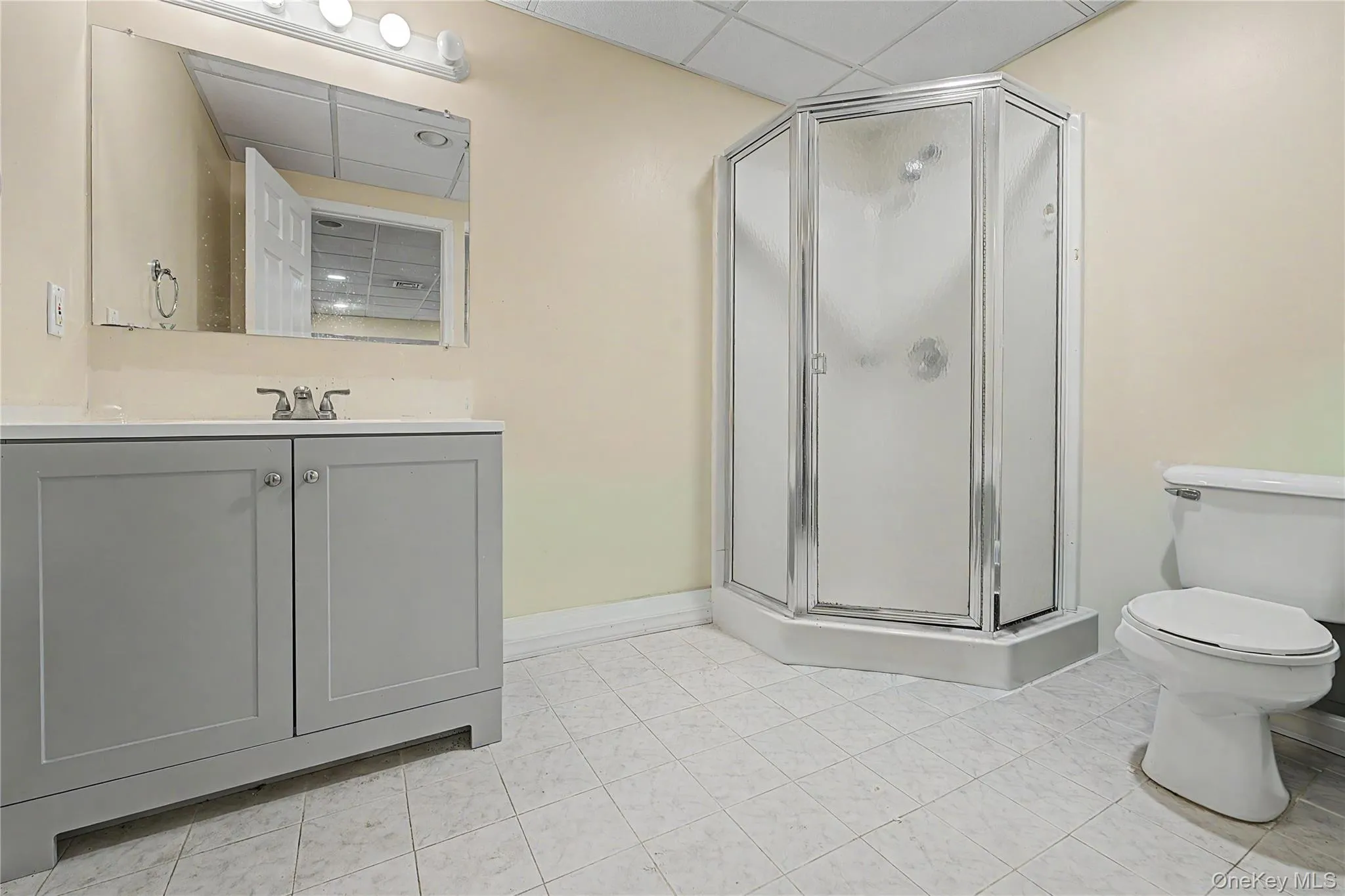 12 Chauncey Place, Oyster Bay, NY, 6 Bedrooms Bedrooms, 18 Rooms Rooms,6 BathroomsBathrooms,Residential,For Rent,Chauncey,0,1063885 12 Chauncey Place, Oyster Bay, NY, 6 Bedrooms Bedrooms, 18 Rooms Rooms,6 BathroomsBathrooms,Residential,For Rent,Chauncey,0,1063885